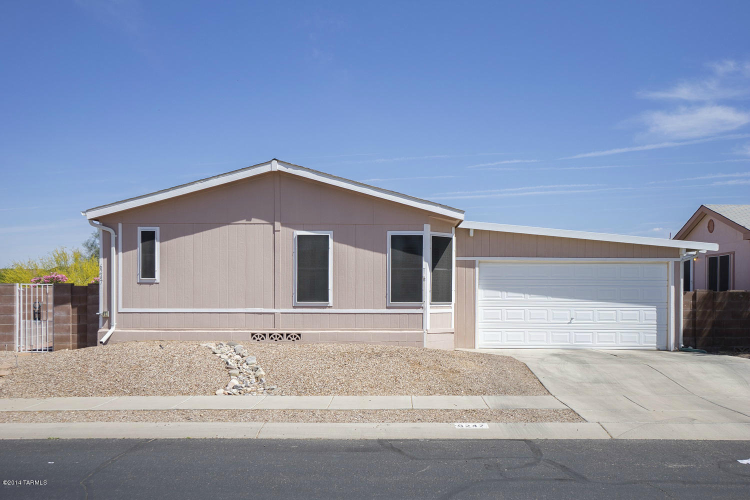 6247 E Thunder River Drive