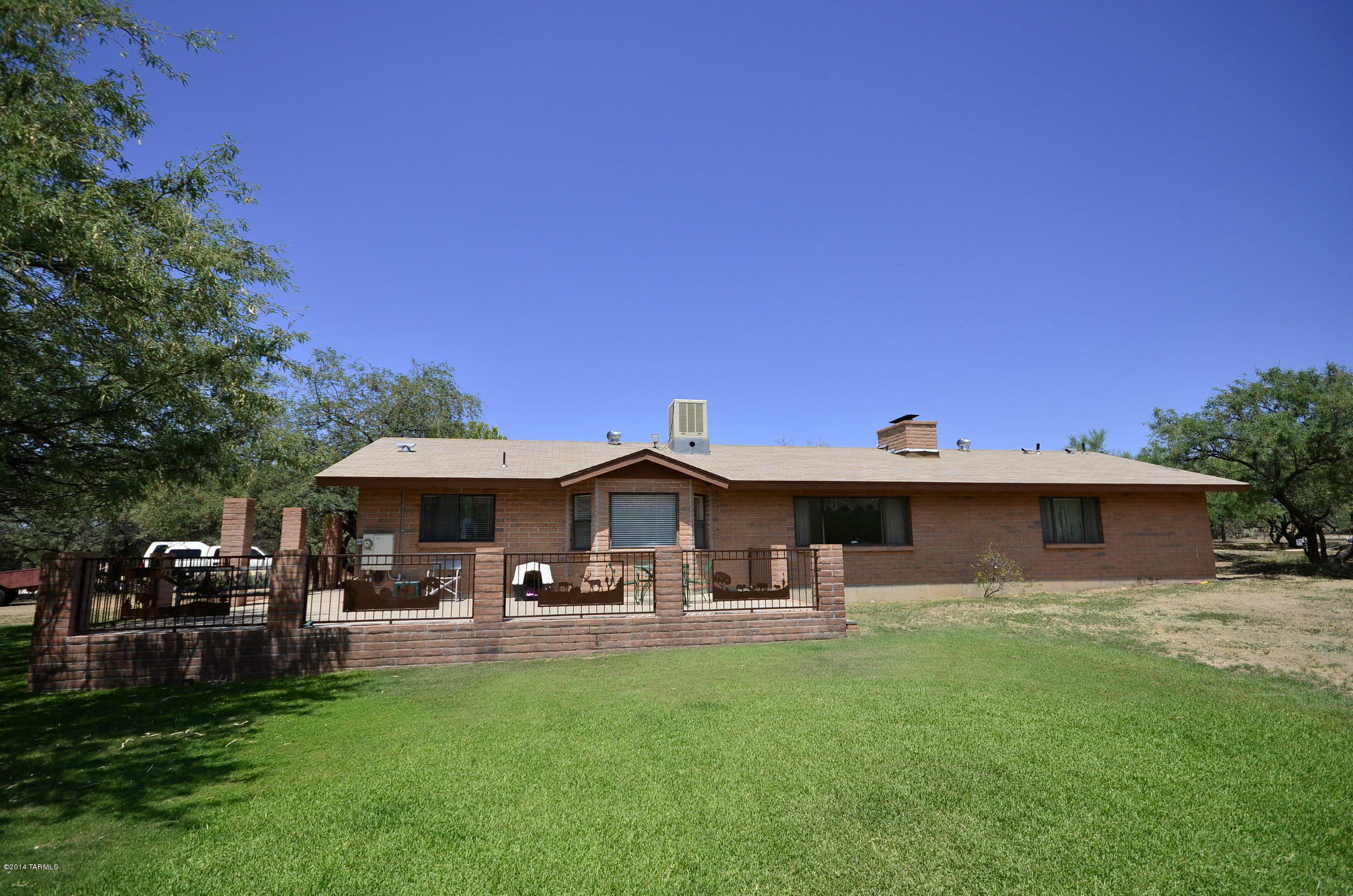 5454 E Edwin Road