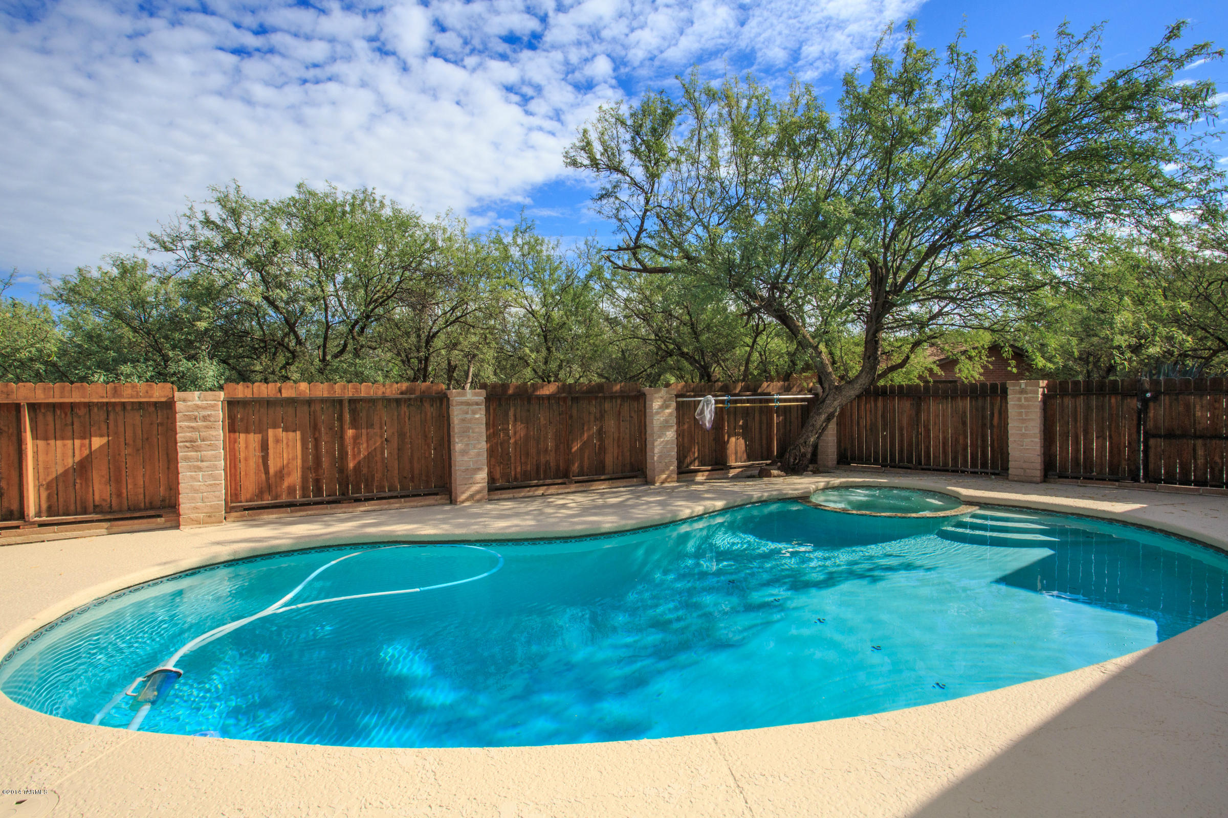 2492 N Shade Tree Lane