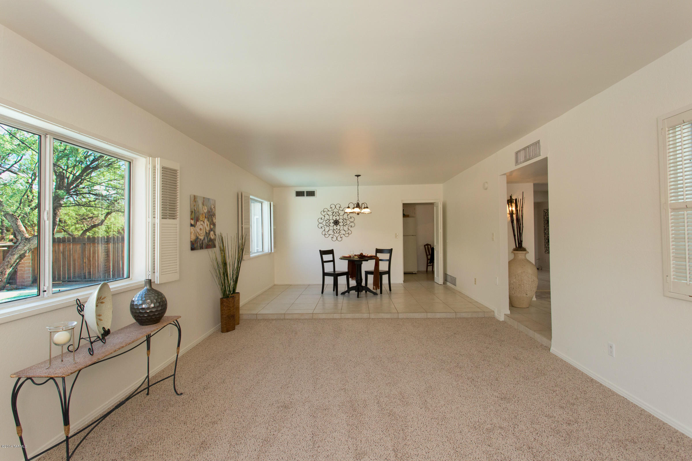 2492 N Shade Tree Lane