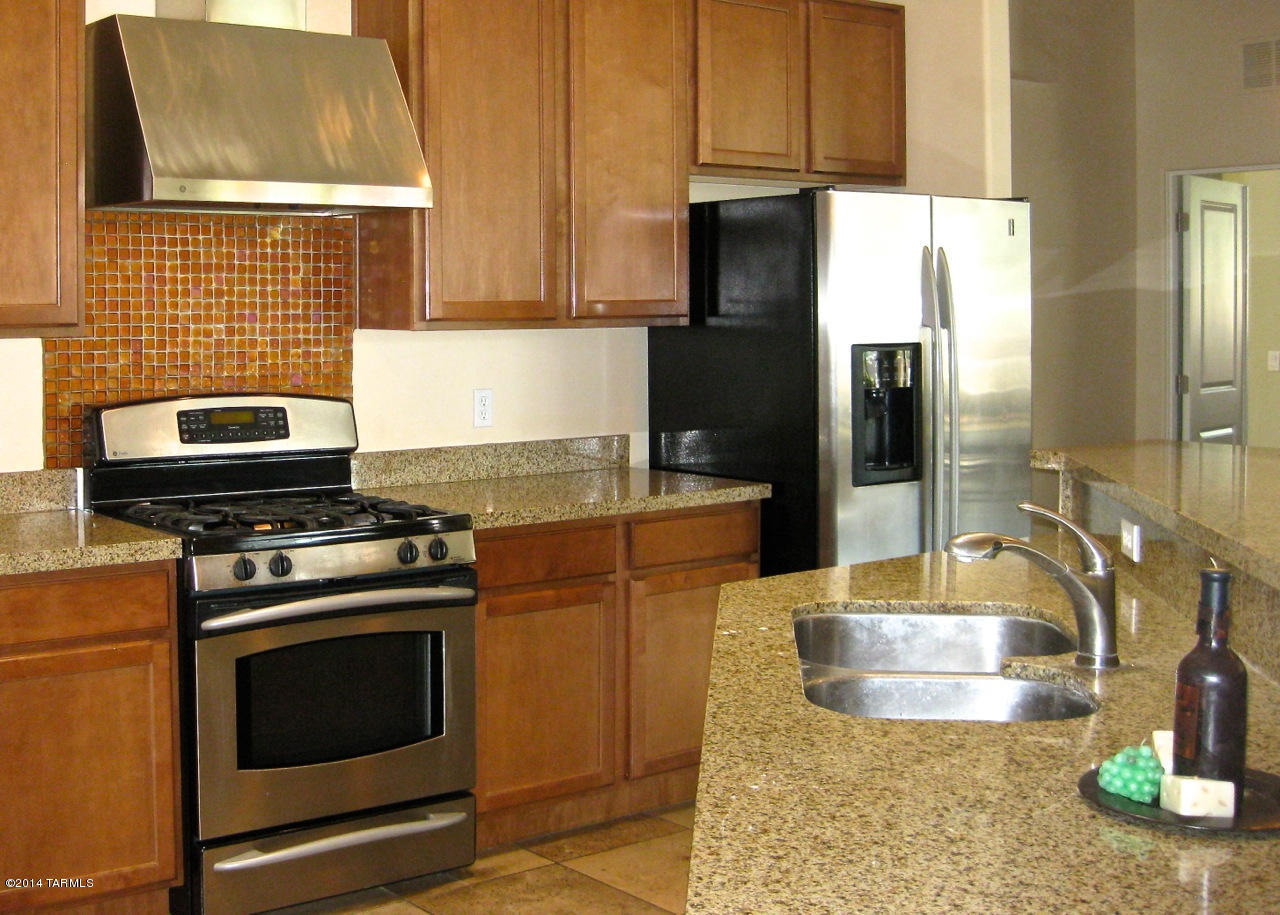 4722 N Placita Ventana Del Rio