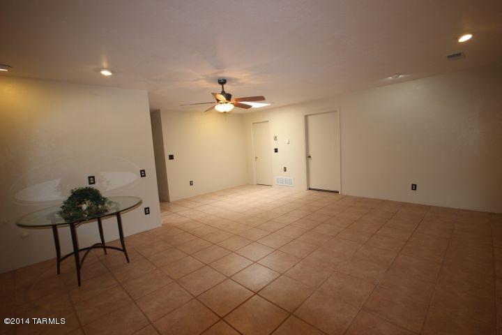 10540 E Snyder Road