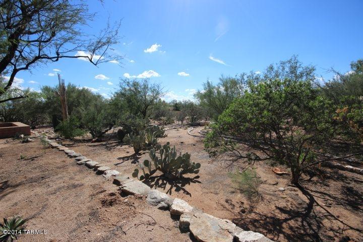 10540 E Snyder Road