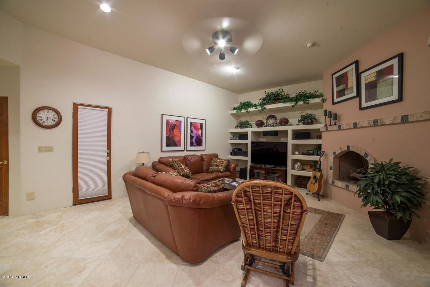 12375 E Lou Bock Place