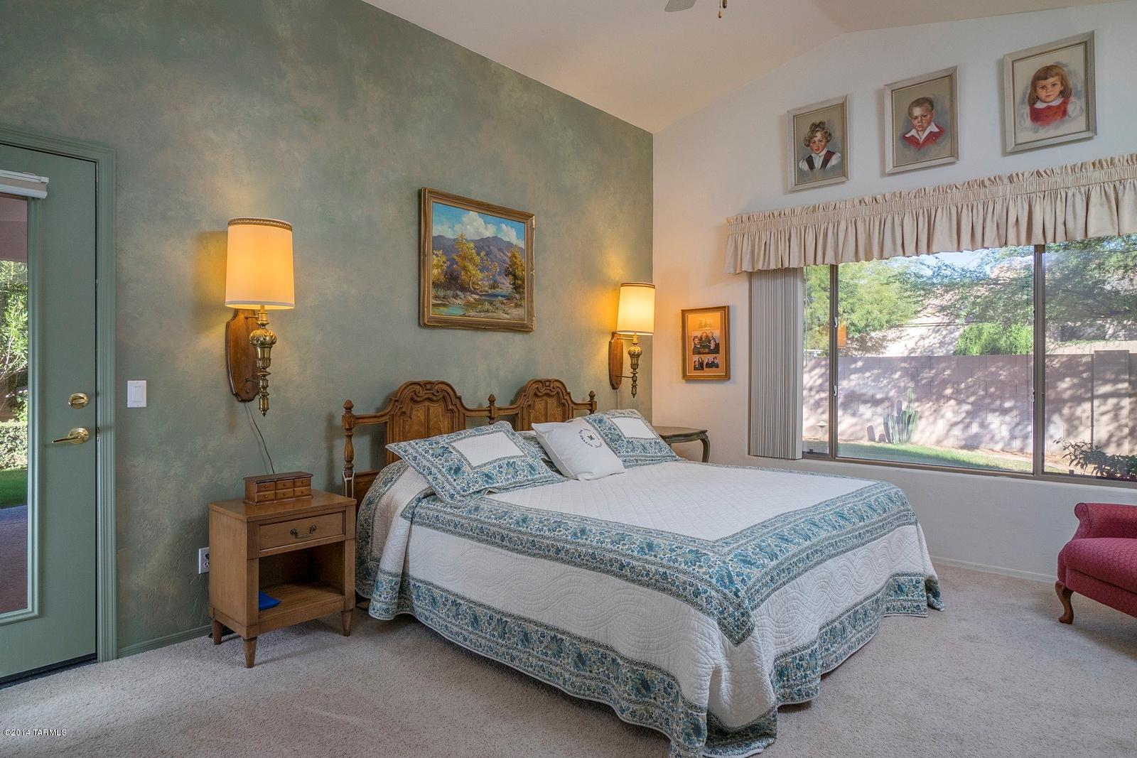 2300 N Creek Vista Drive