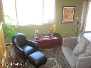 1724 W Green Thicket Way