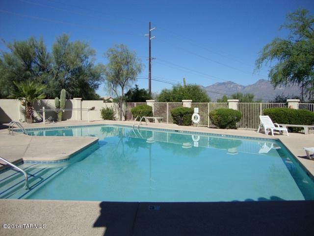 10400 E Windstorm Drive