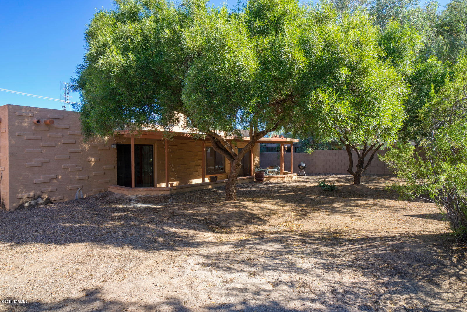 1528 E Allen Road