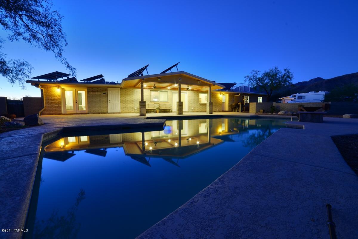 4930 N Calle Primula