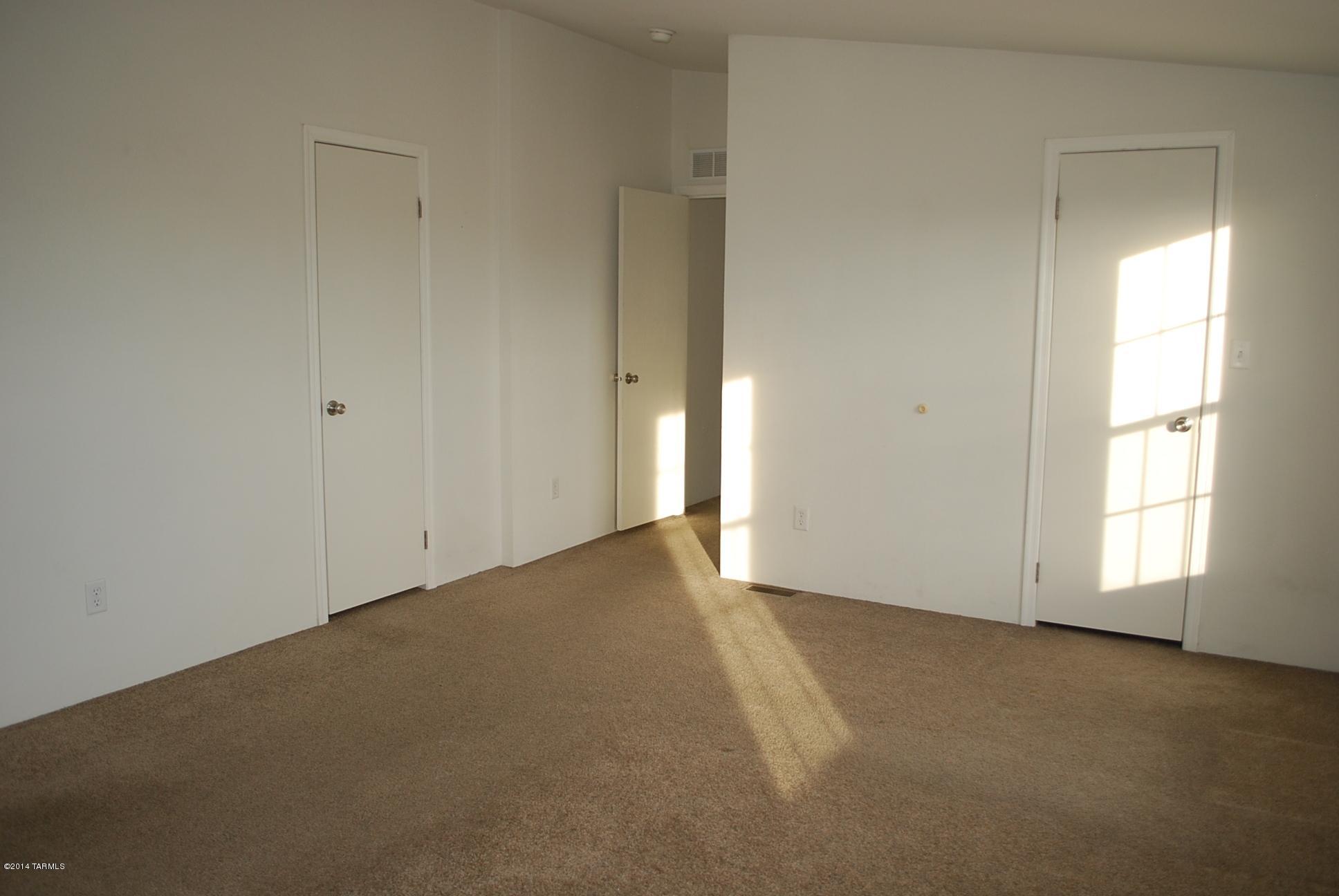 2640 S Cottonwood Lane Unit: 9