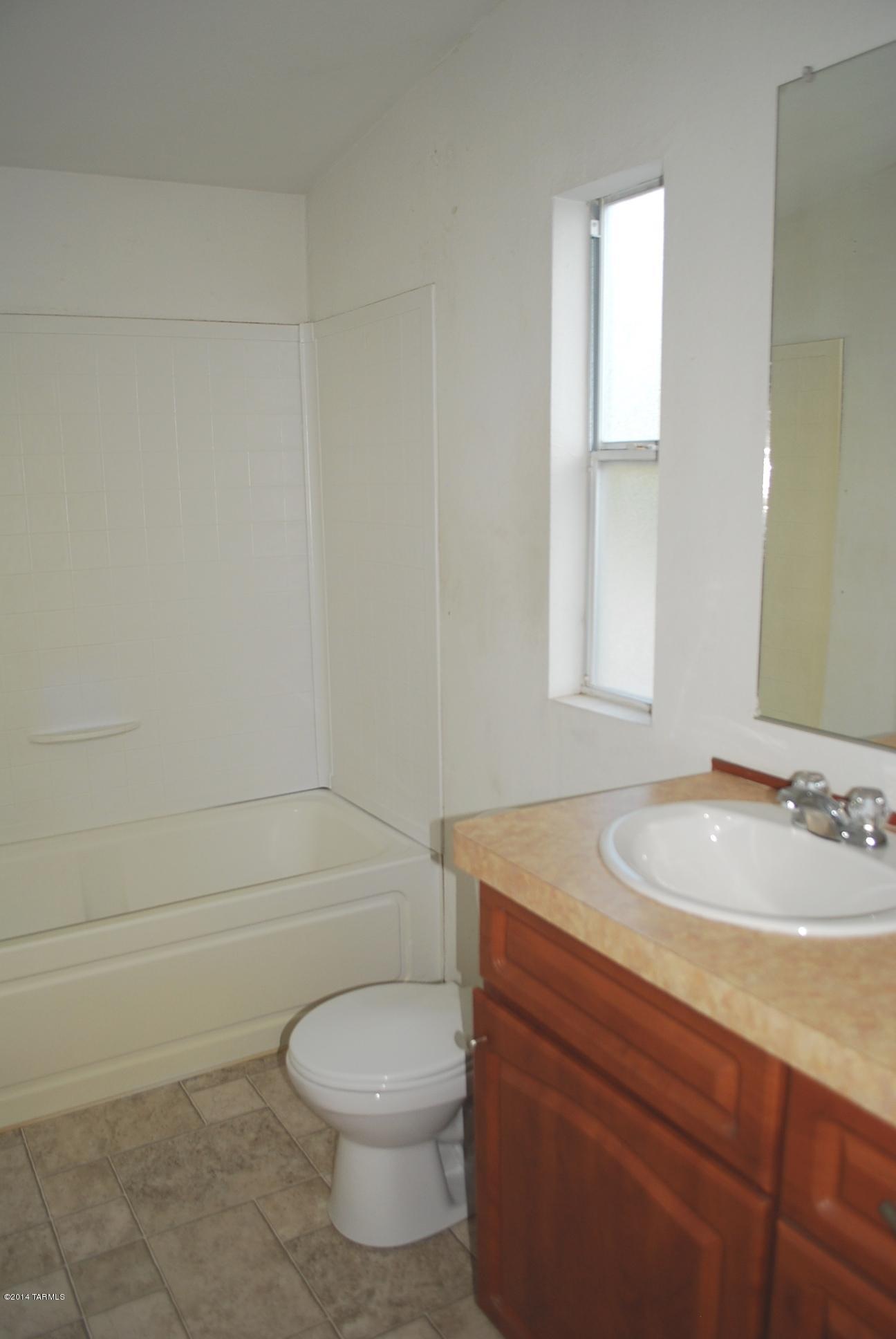 2640 S Cottonwood Lane Unit: 9