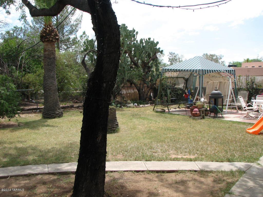 4408-4414 E Lee Street