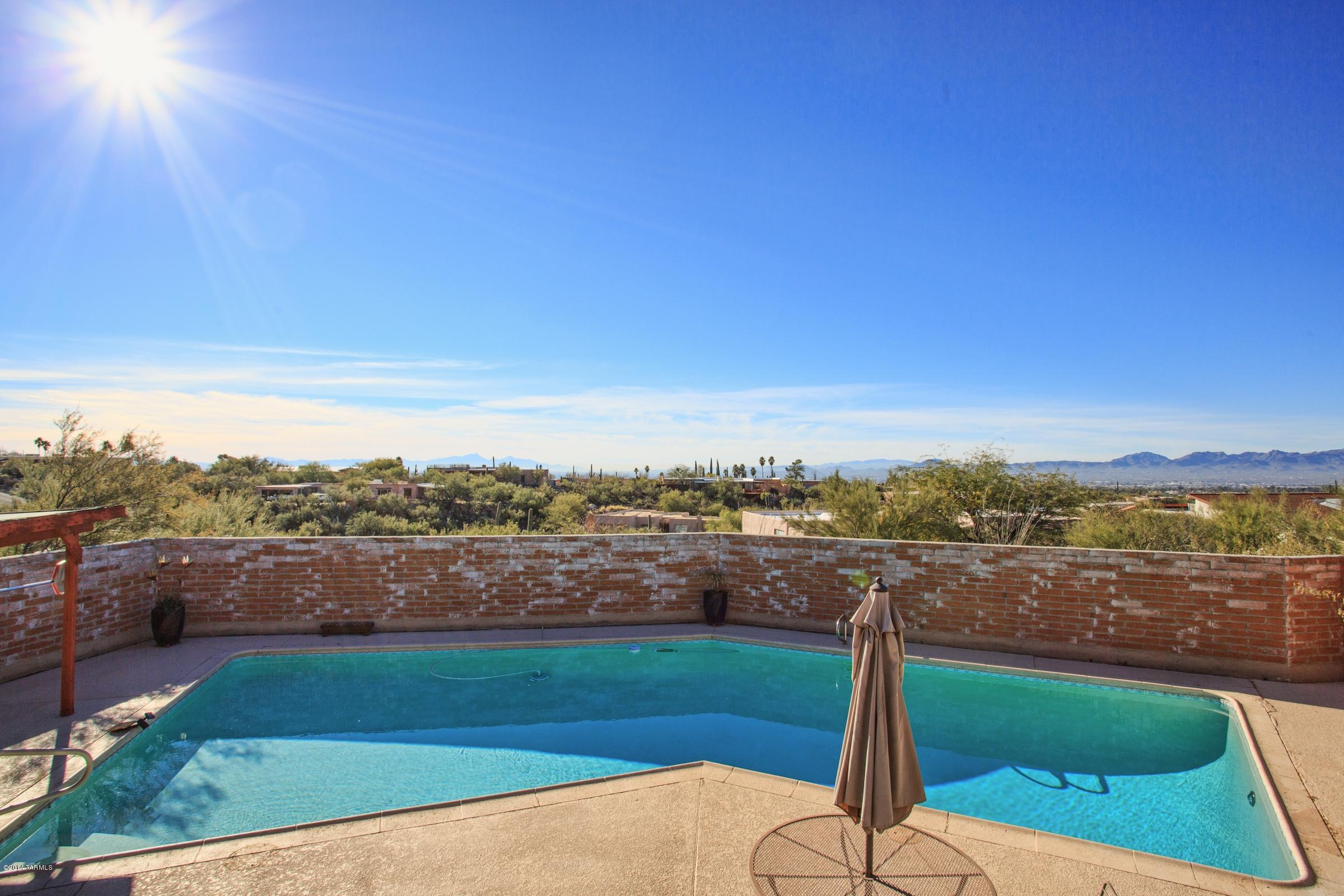 1332 E Big Rock Road