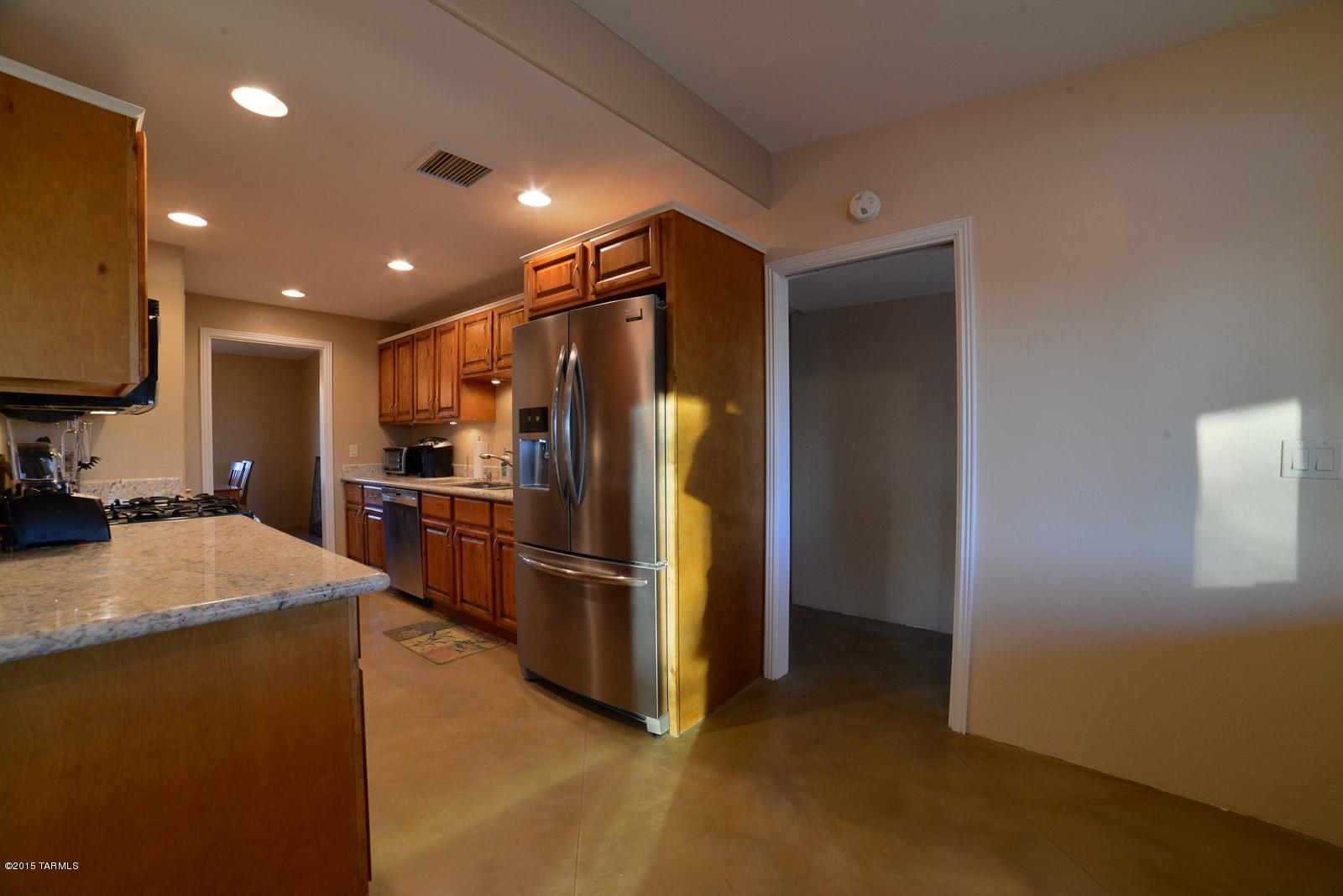 9300 E Ocotillo Drive