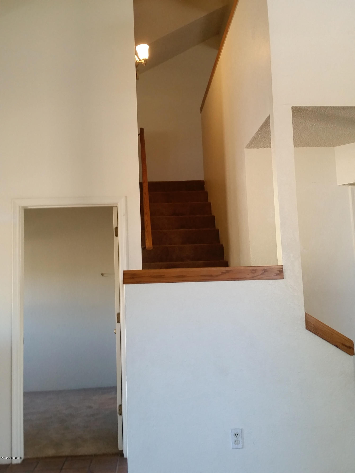 2724 N Malibu Drive