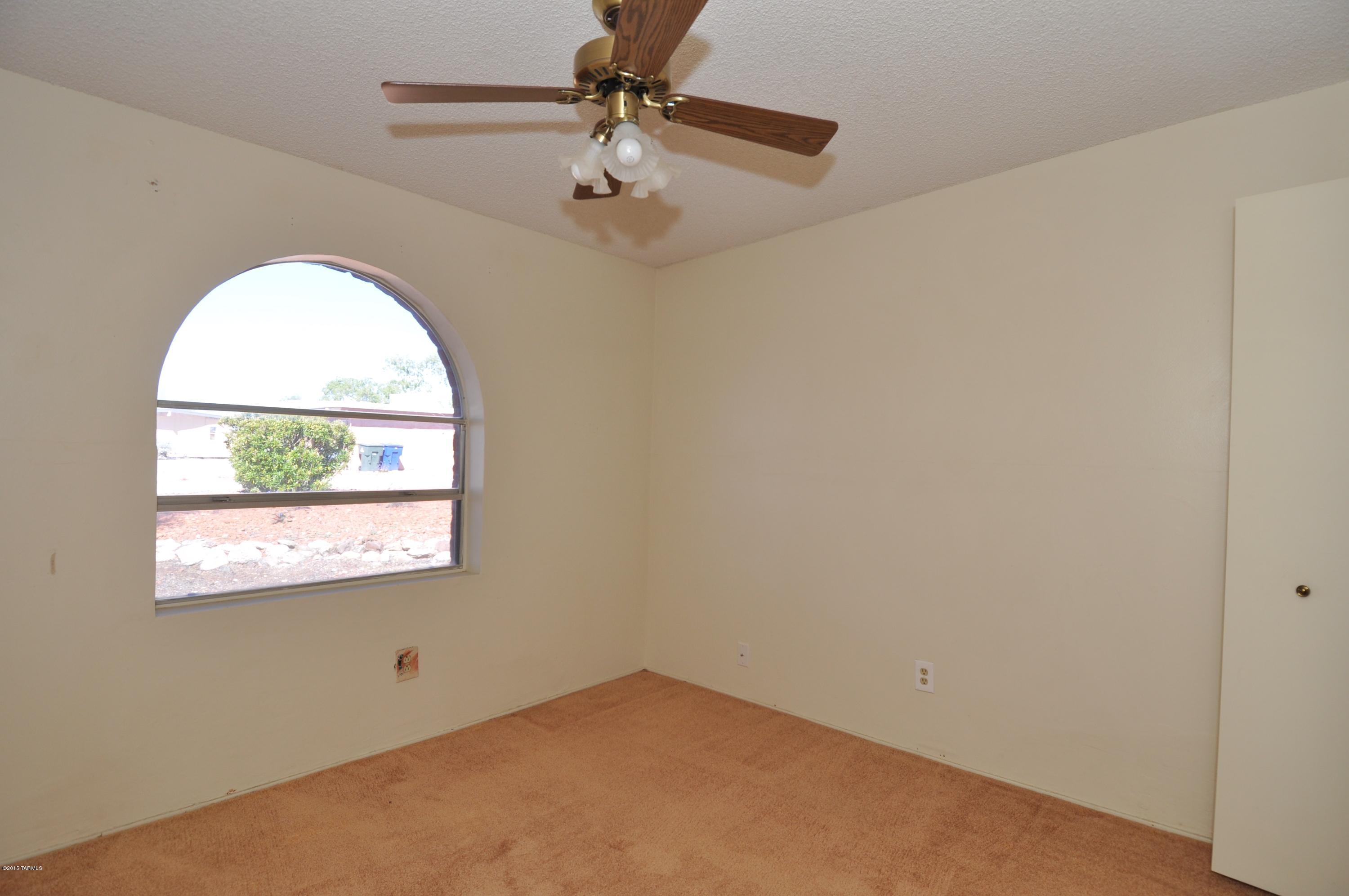 2011 S Faye Place