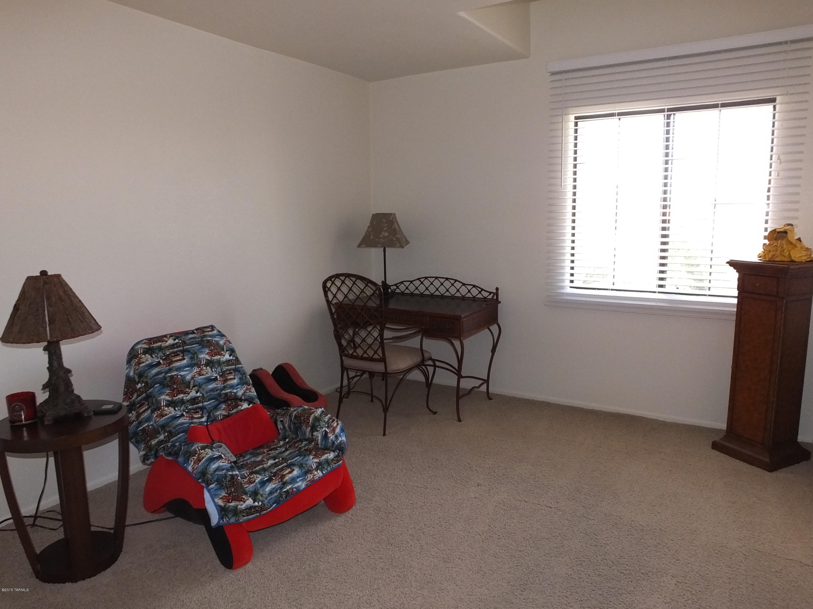 12604 N Pioneer Way
