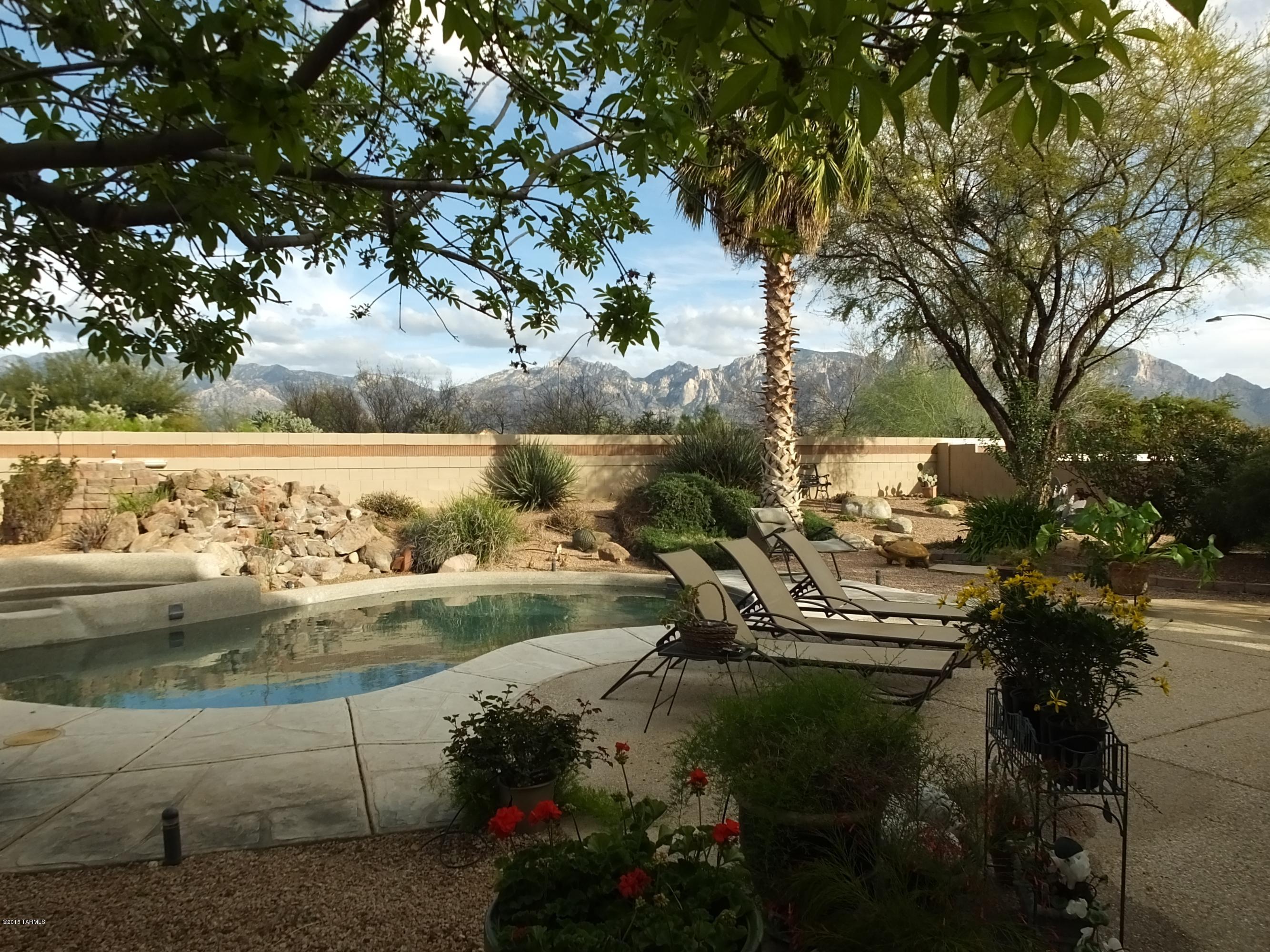 12604 N Pioneer Way