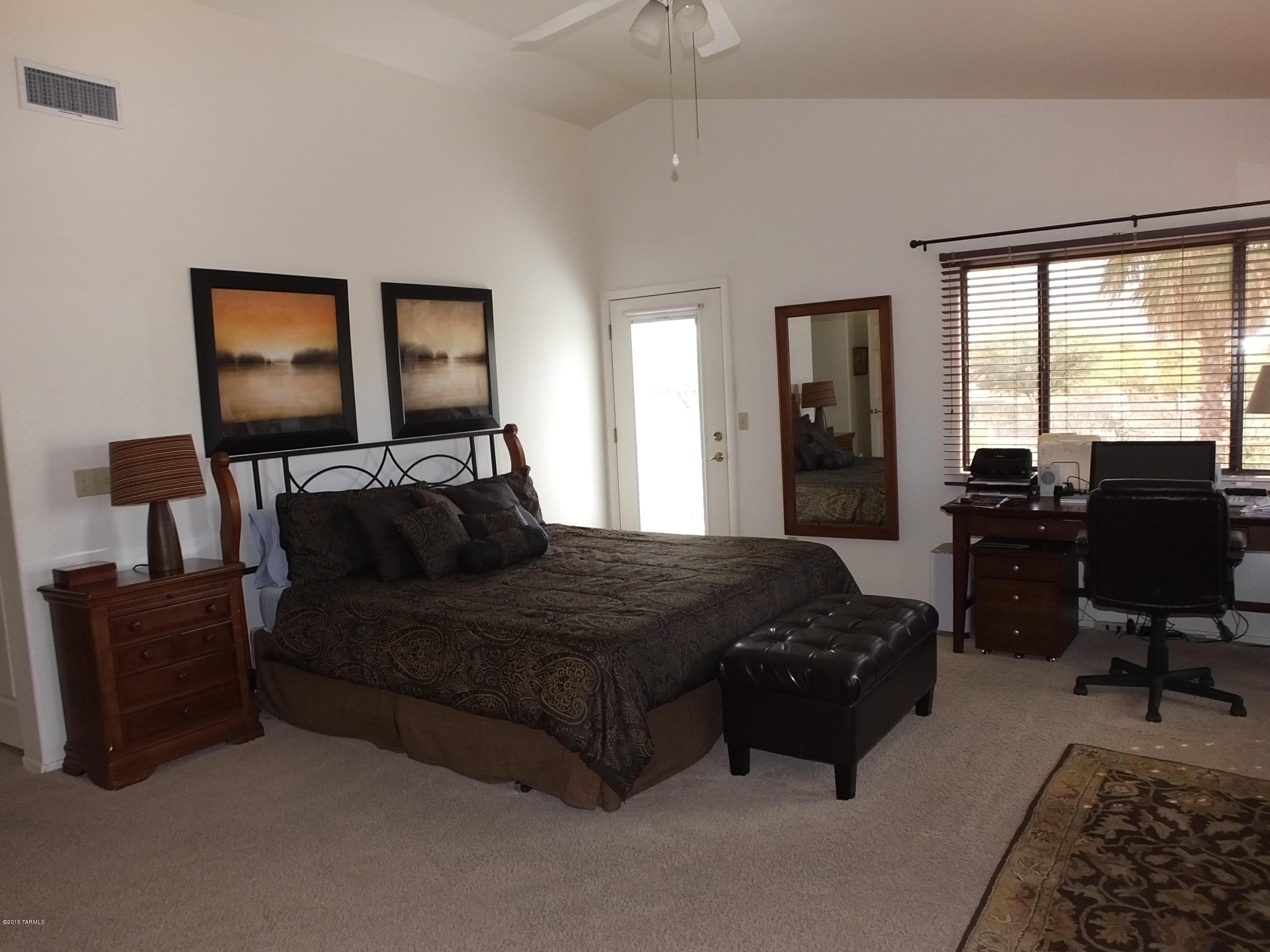 12604 N Pioneer Way