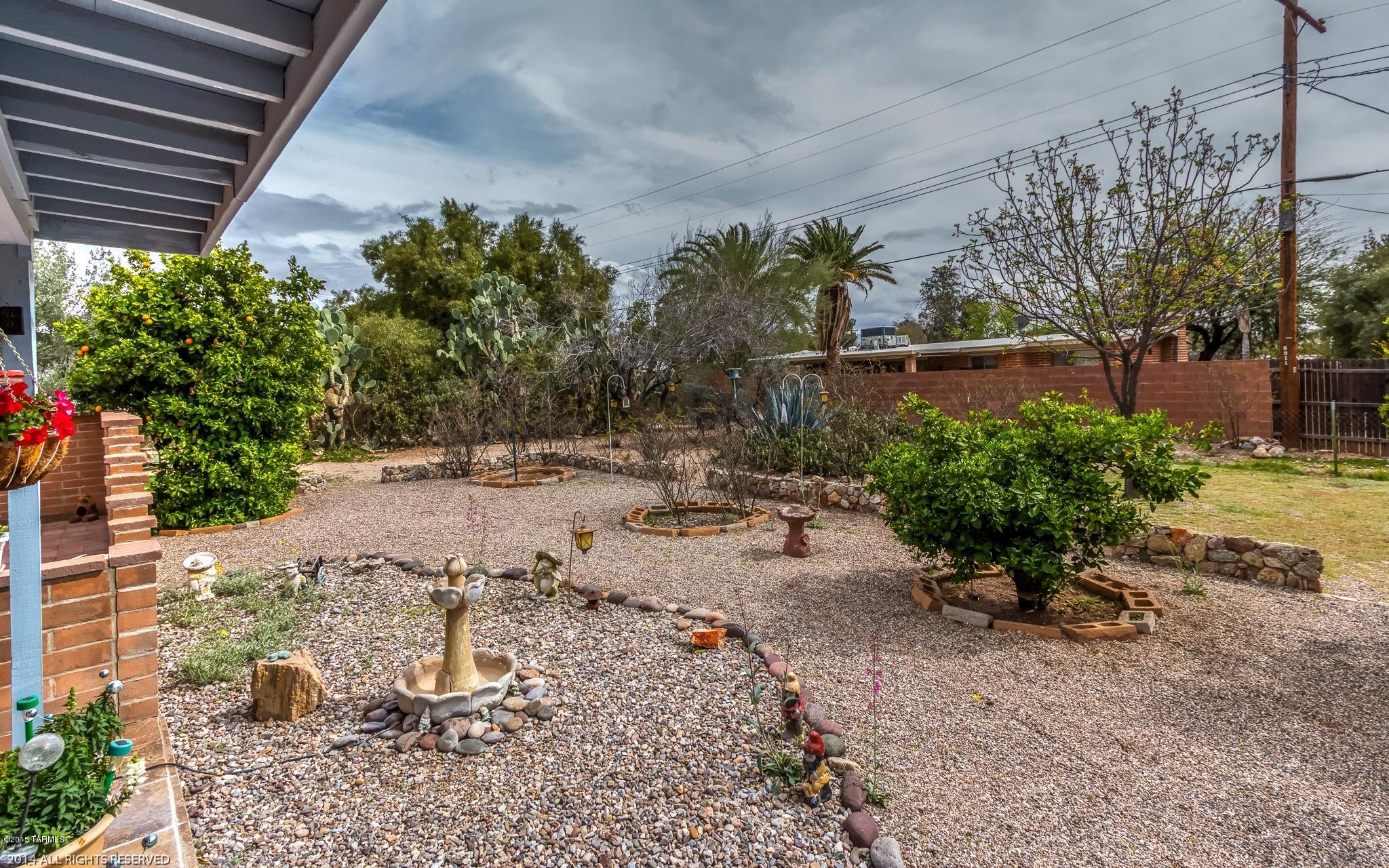 8822 E Driftwood Trail