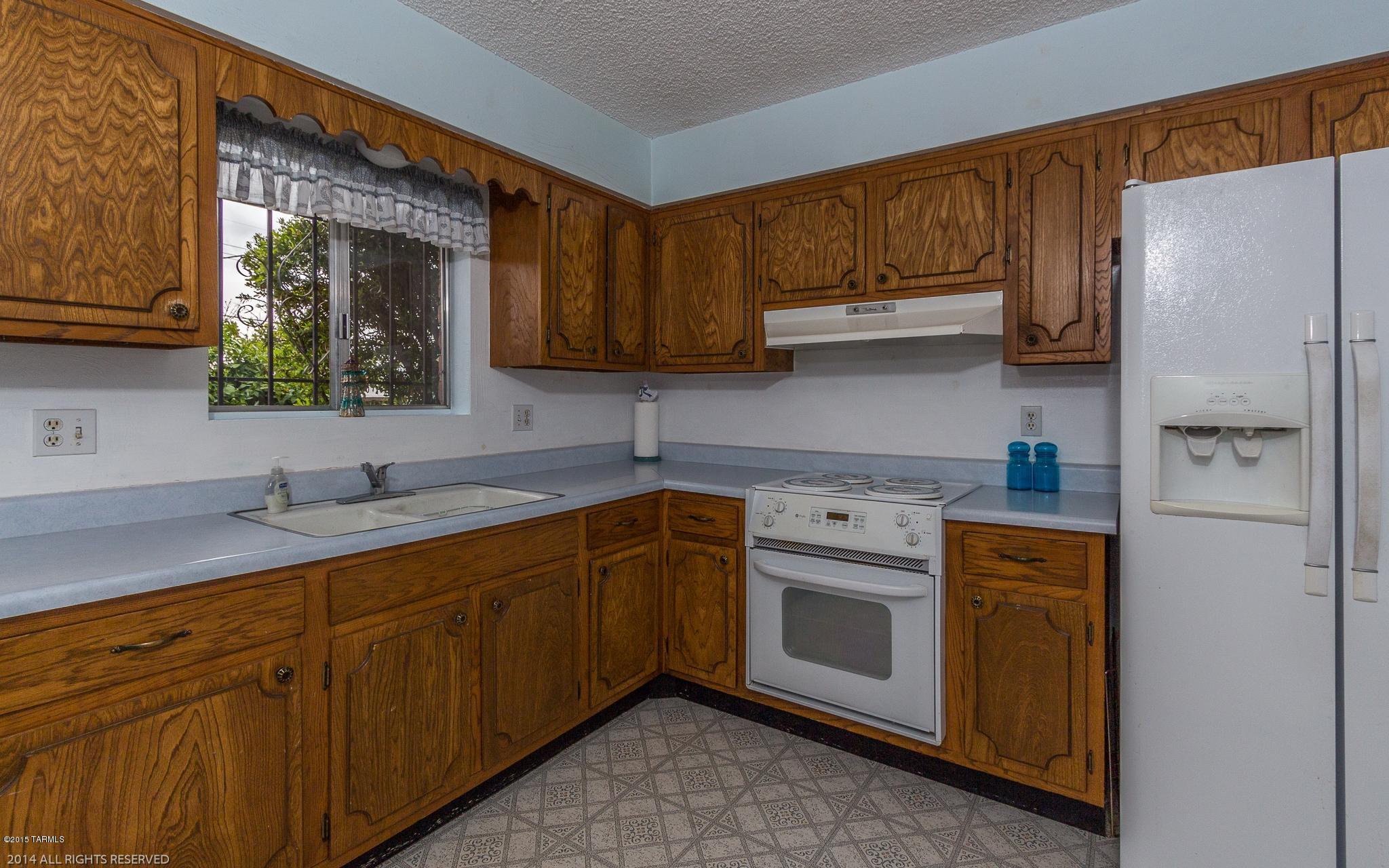 8822 E Driftwood Trail