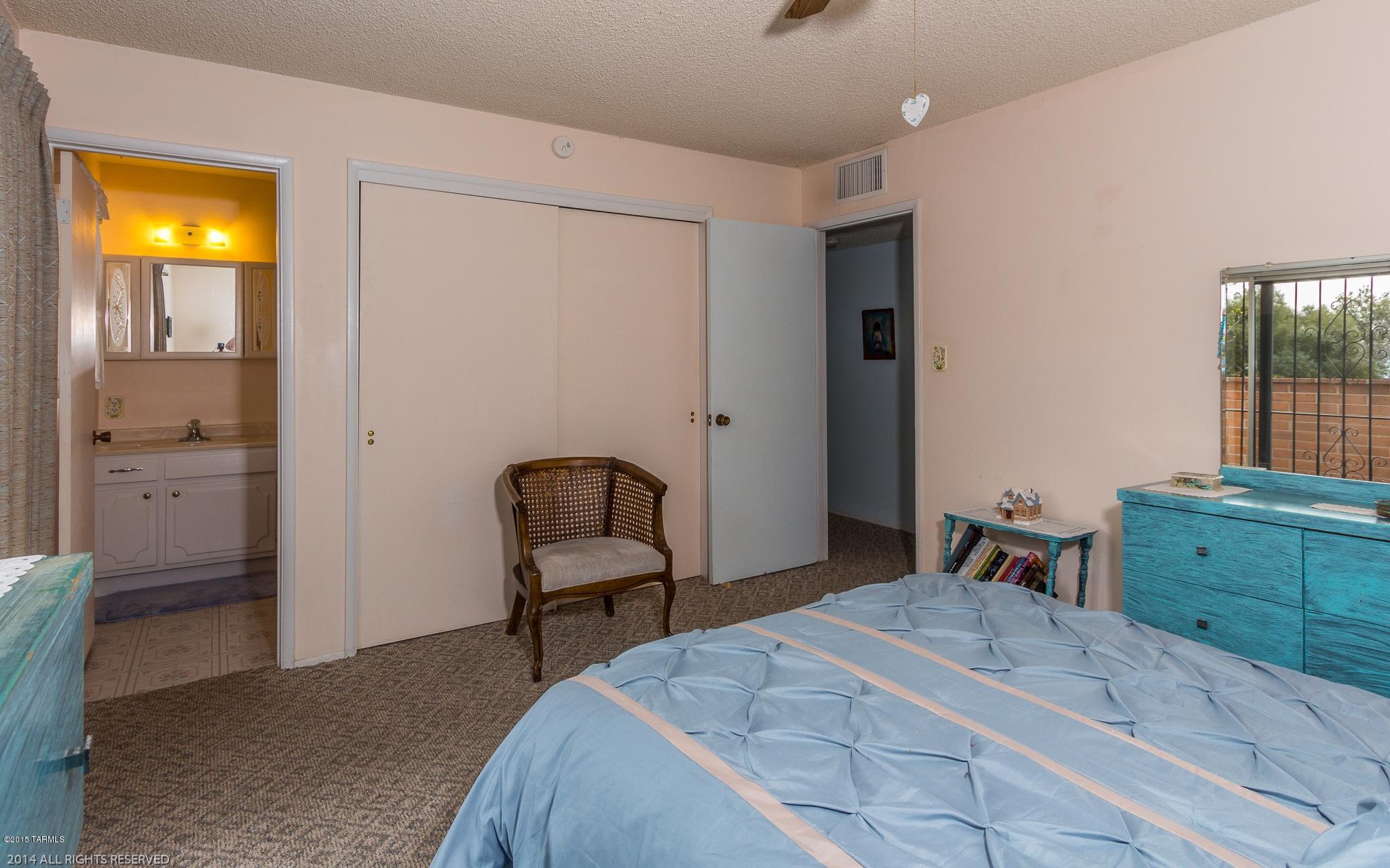 8822 E Driftwood Trail