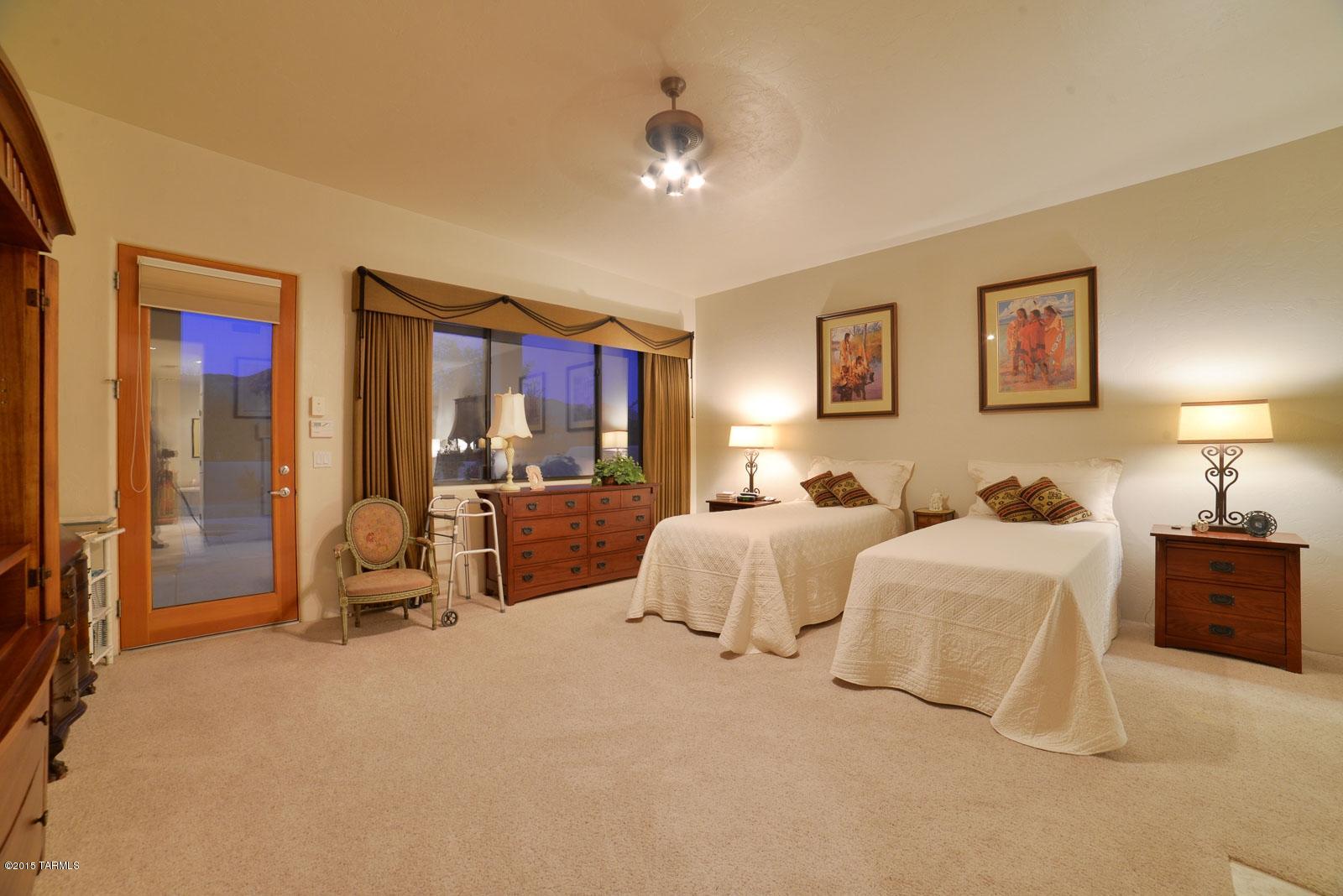 3660 N Mesquite Knoll Place