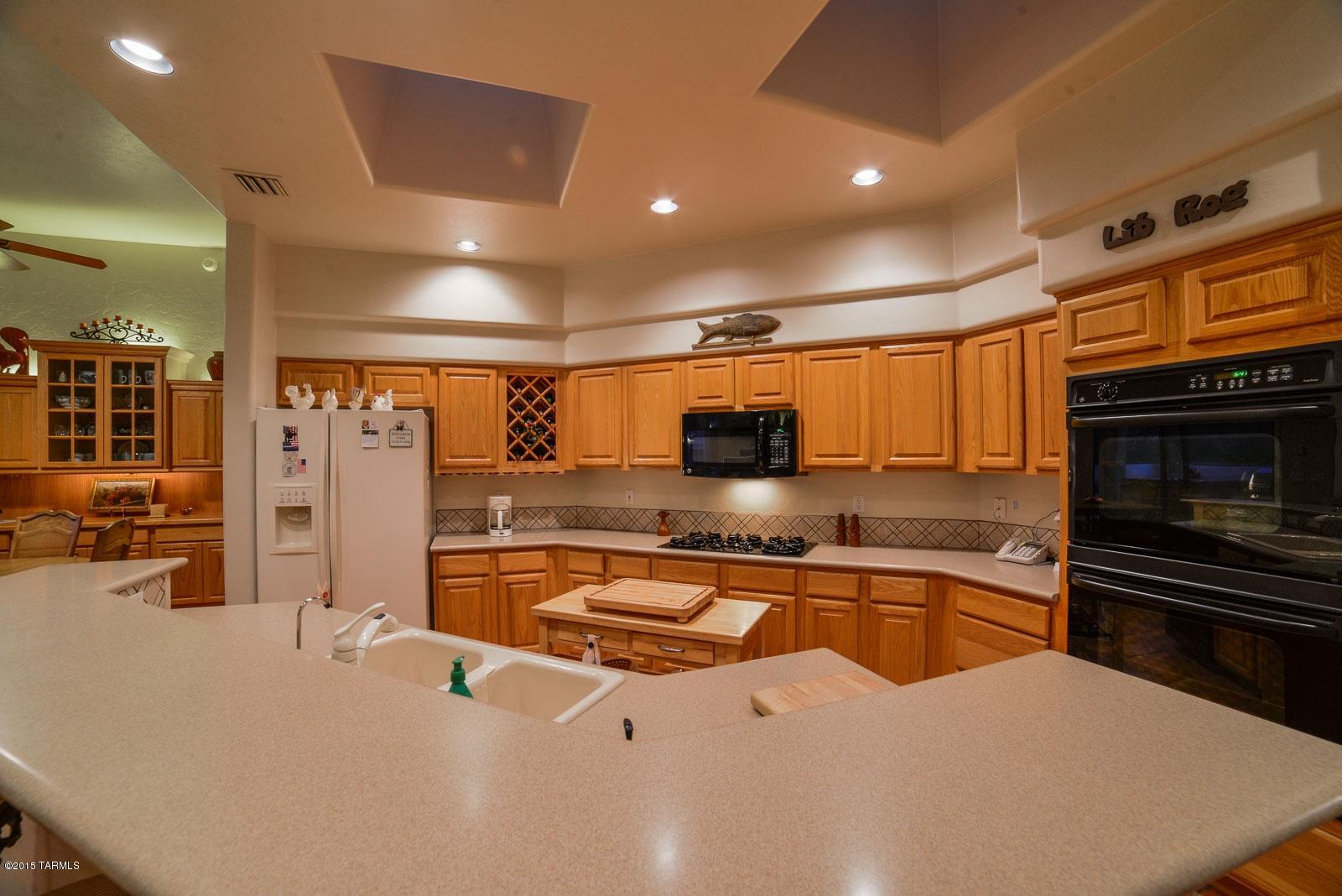 3660 N Mesquite Knoll Place