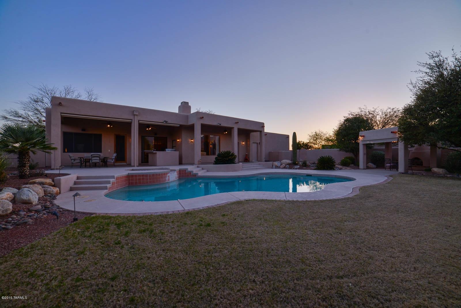 3660 N Mesquite Knoll Place