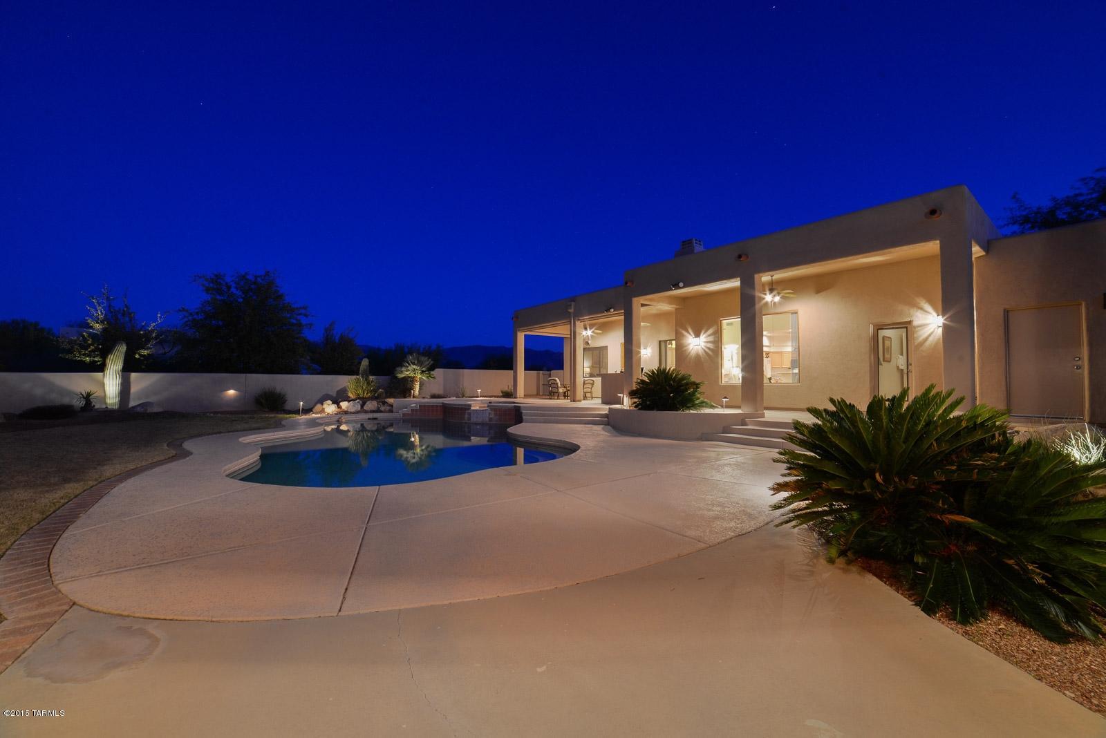 3660 N Mesquite Knoll Place