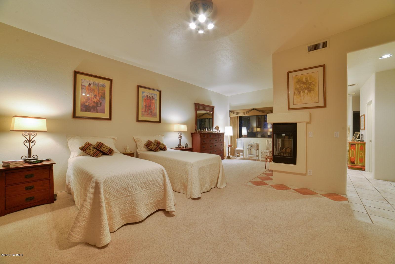 3660 N Mesquite Knoll Place