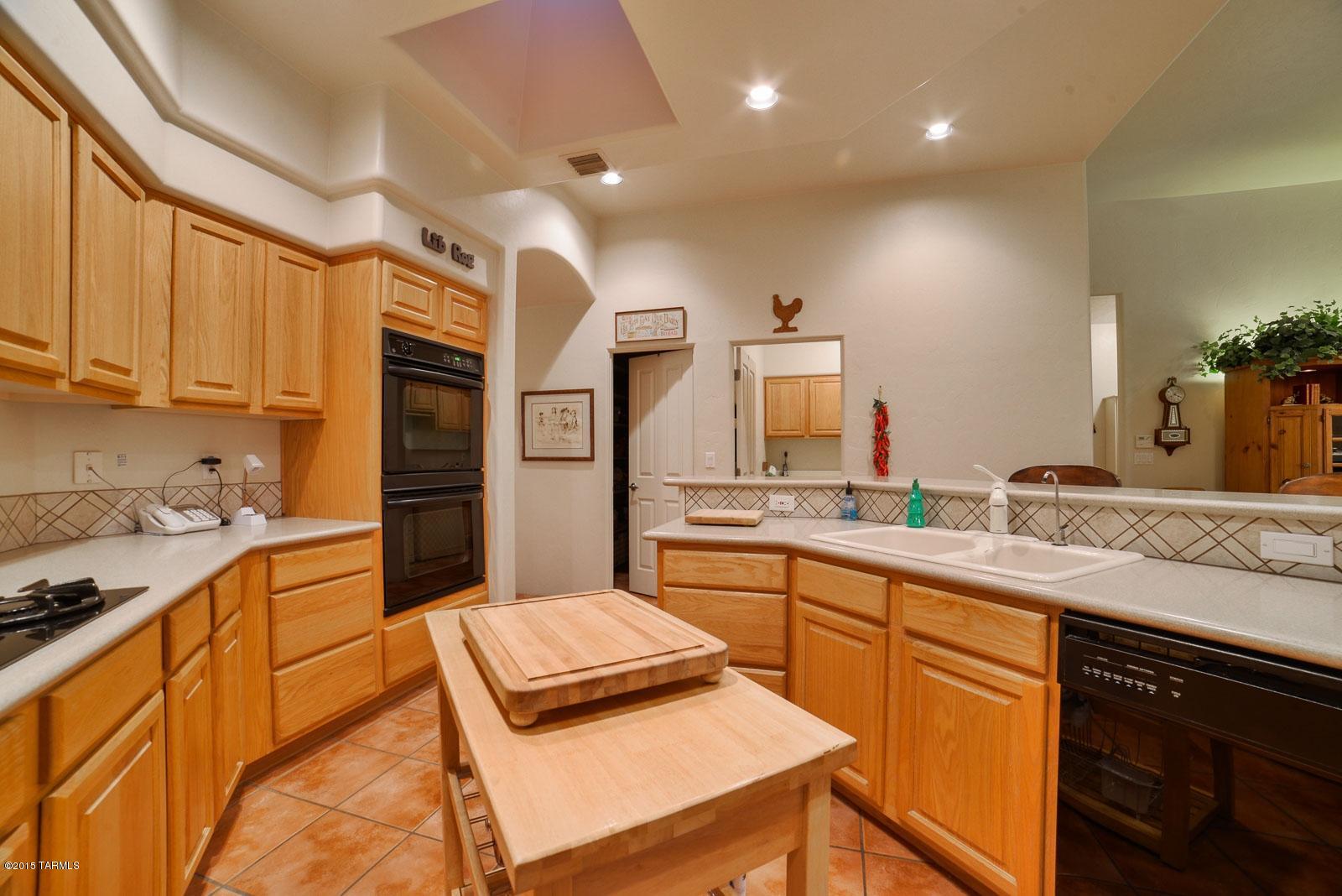 3660 N Mesquite Knoll Place
