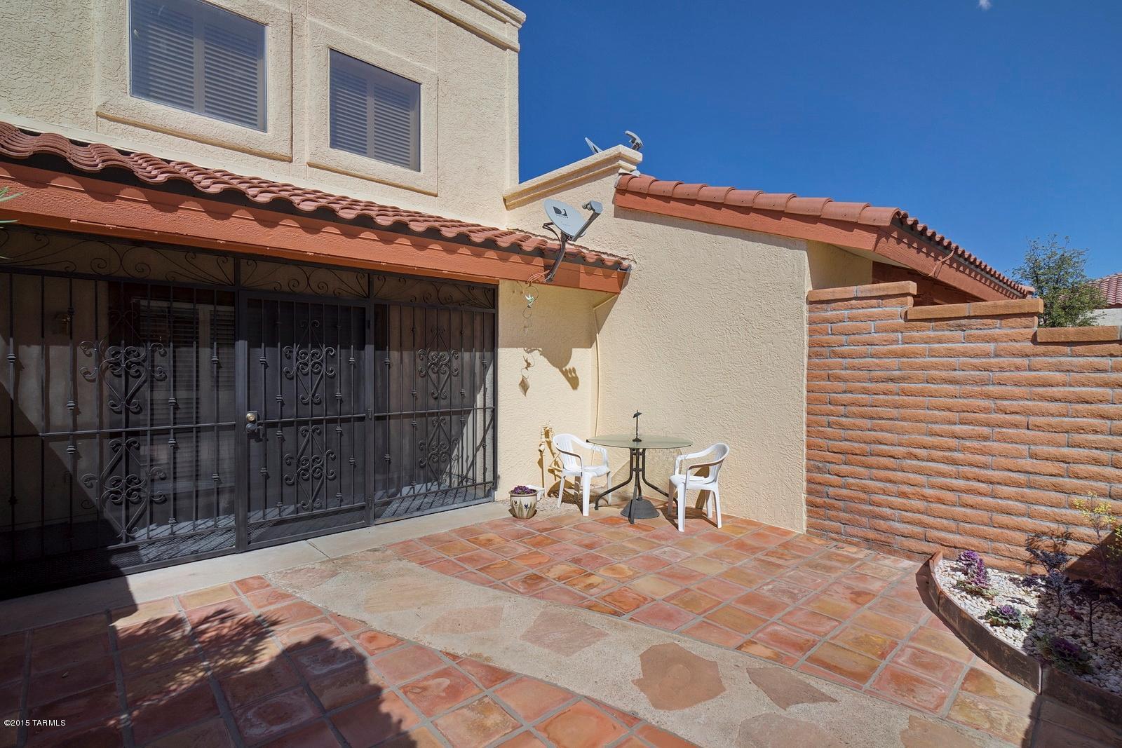 10160 E Arizmo Street