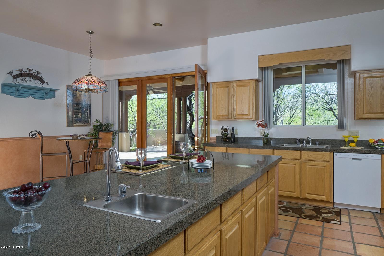 11621 E Calle Del Rincon