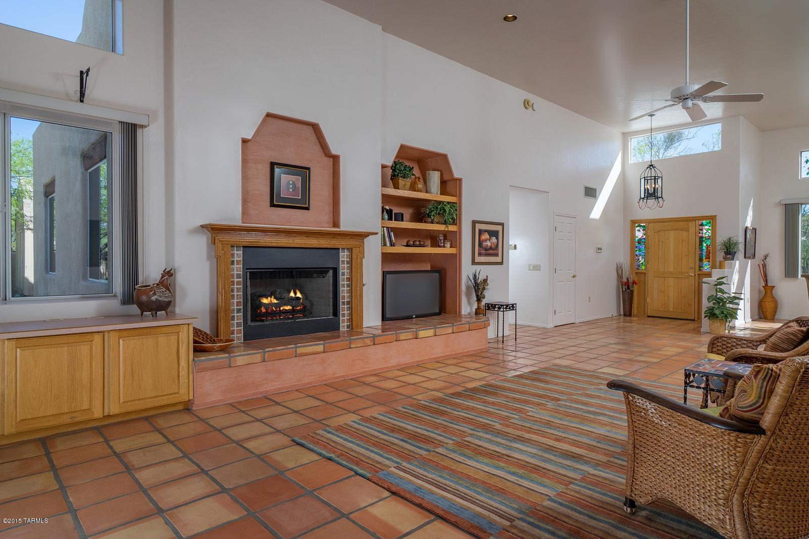 11621 E Calle Del Rincon