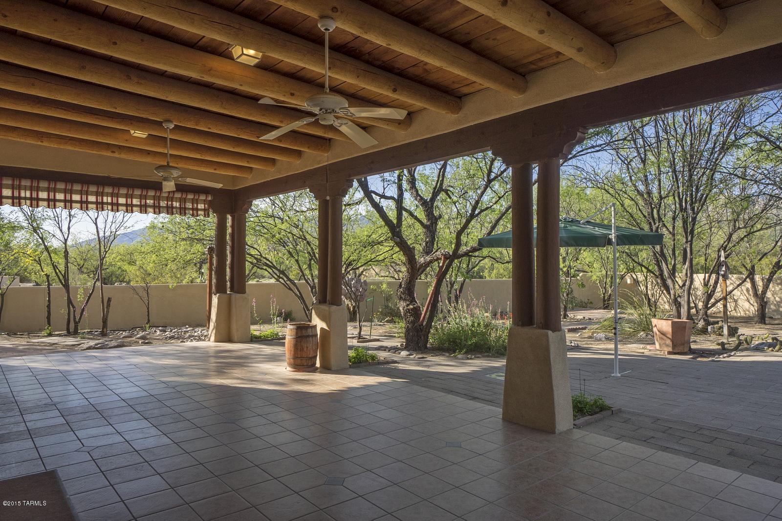 11621 E Calle Del Rincon