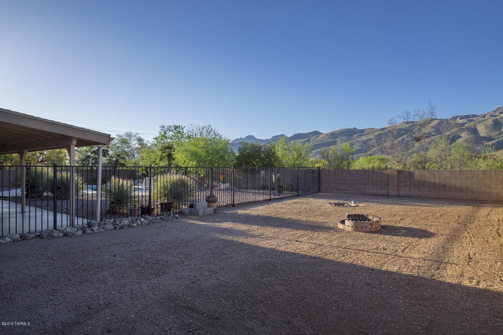 4261 N Windridge Loop
