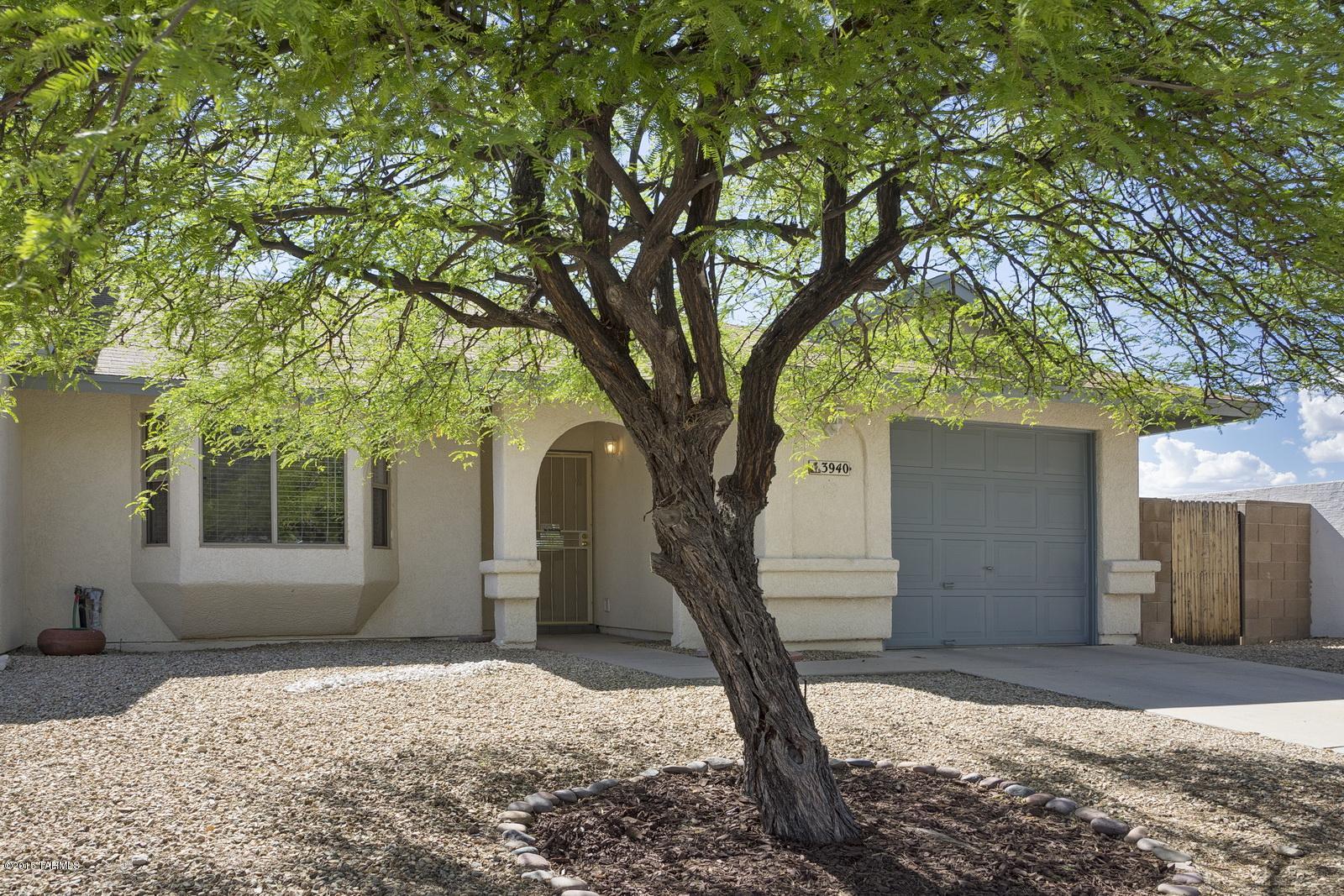 3940 S Cedarwood Way