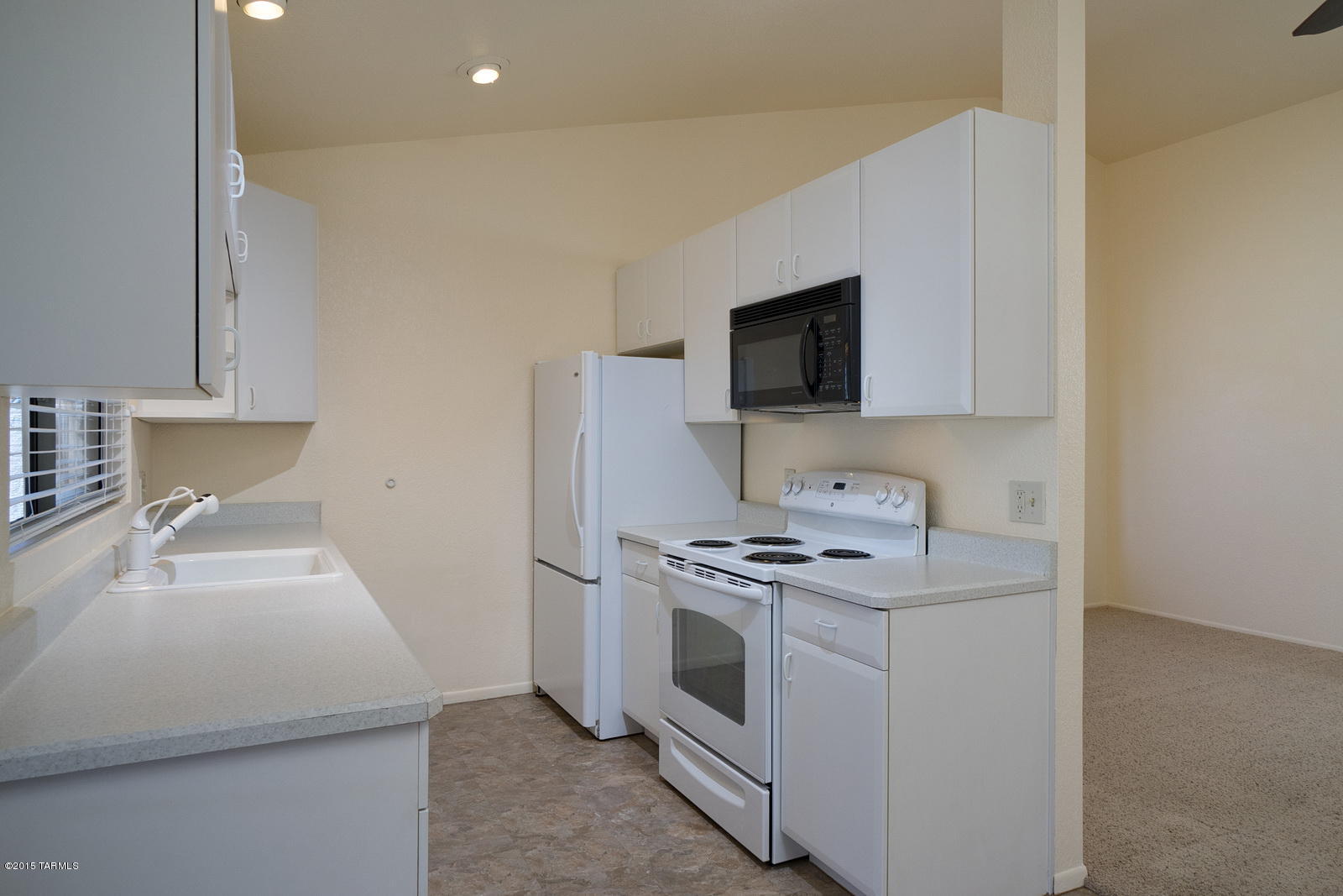 3940 S Cedarwood Way