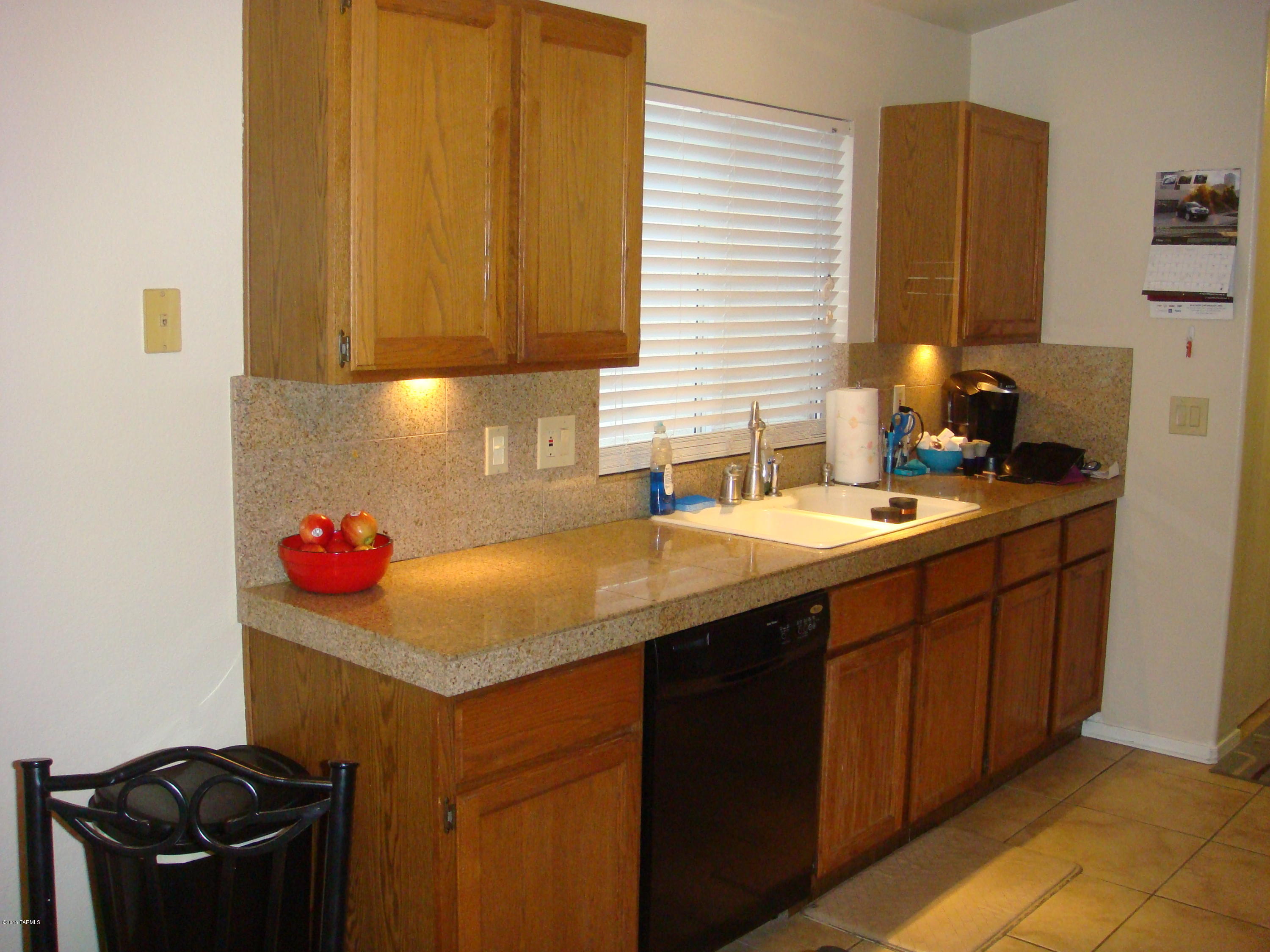 2983 W Laquila Aerie