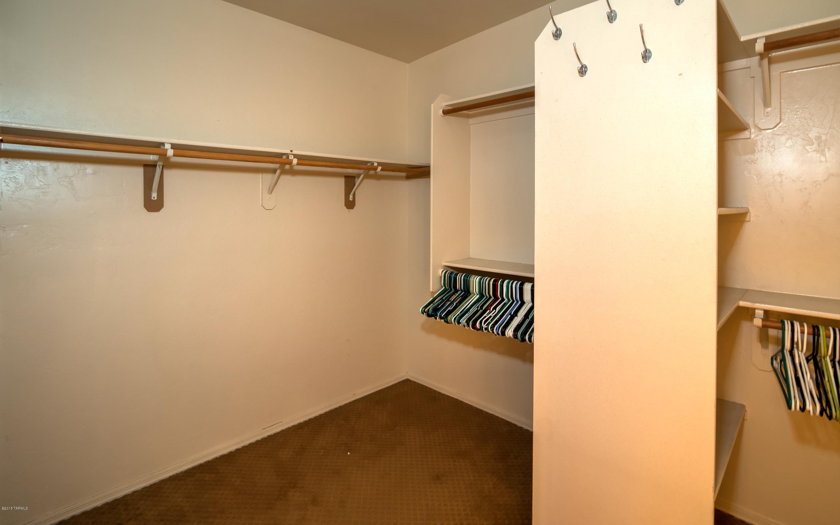 1494 N Camino Villa Bonita