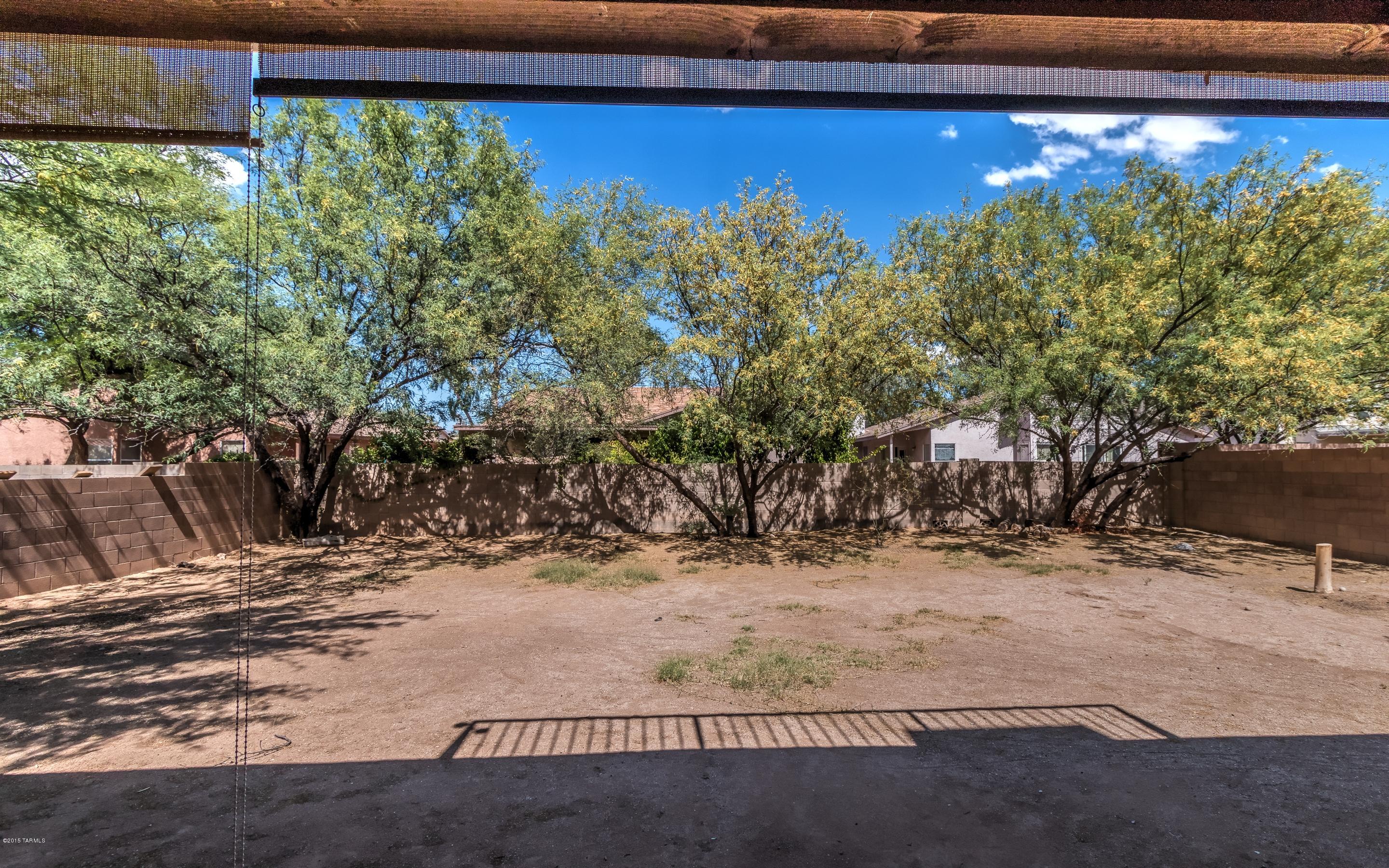 1494 N Camino Villa Bonita