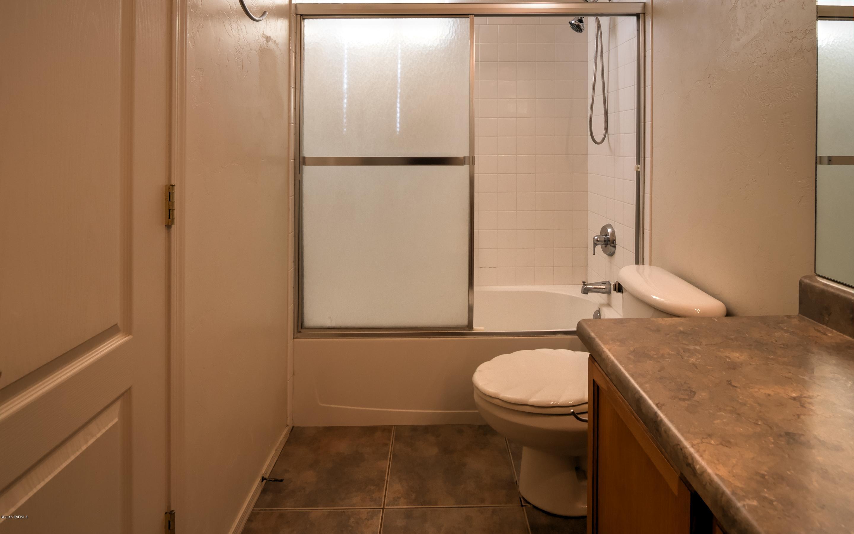 1494 N Camino Villa Bonita