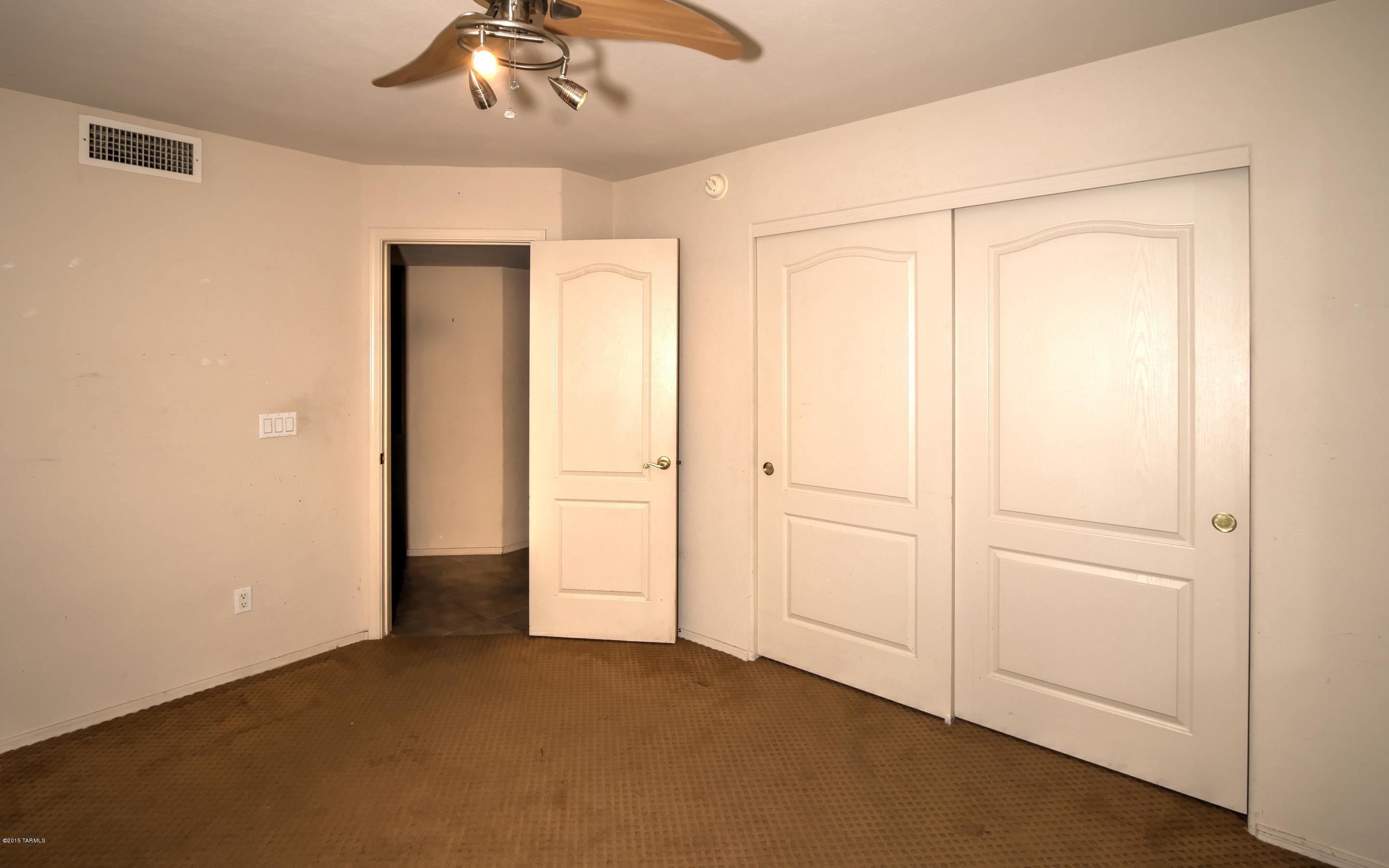 1494 N Camino Villa Bonita