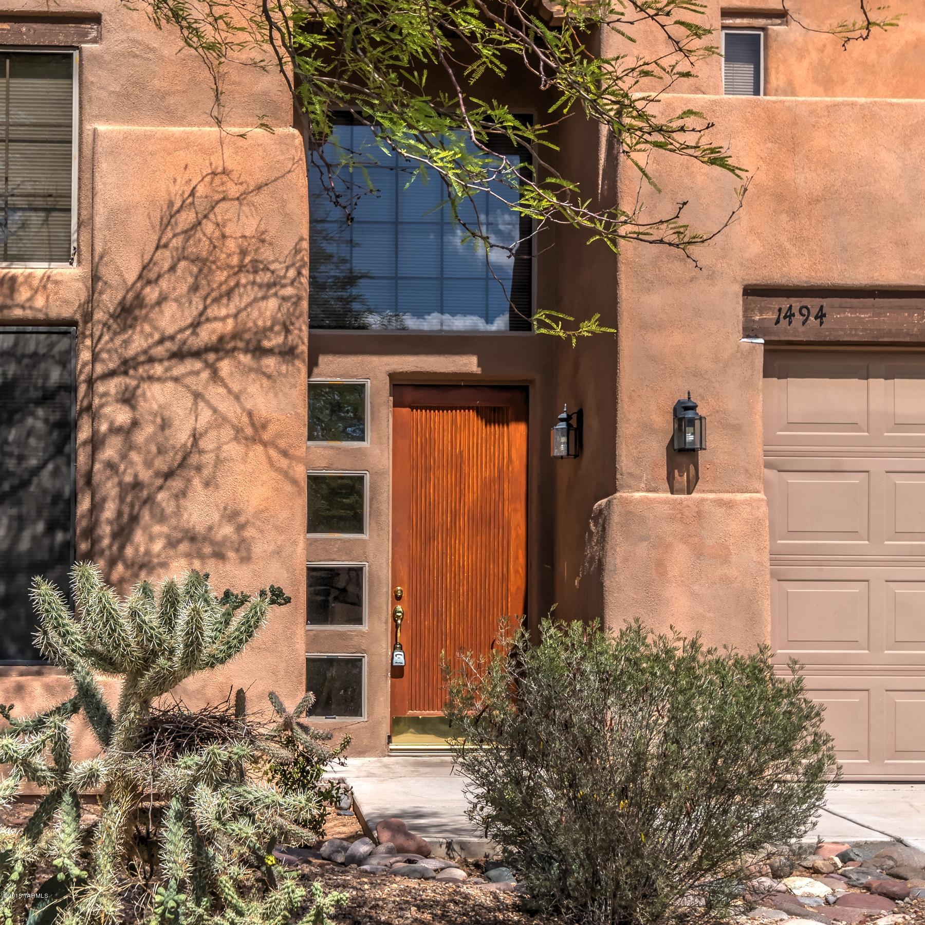 1494 N Camino Villa Bonita