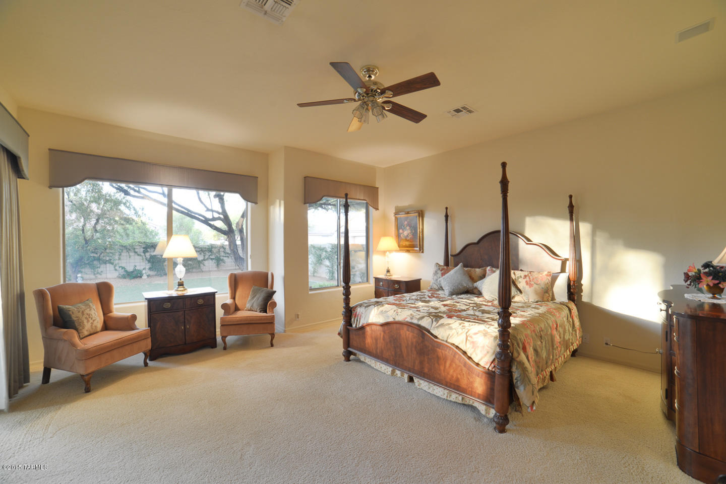 2241 N Catalina Vista Loop
