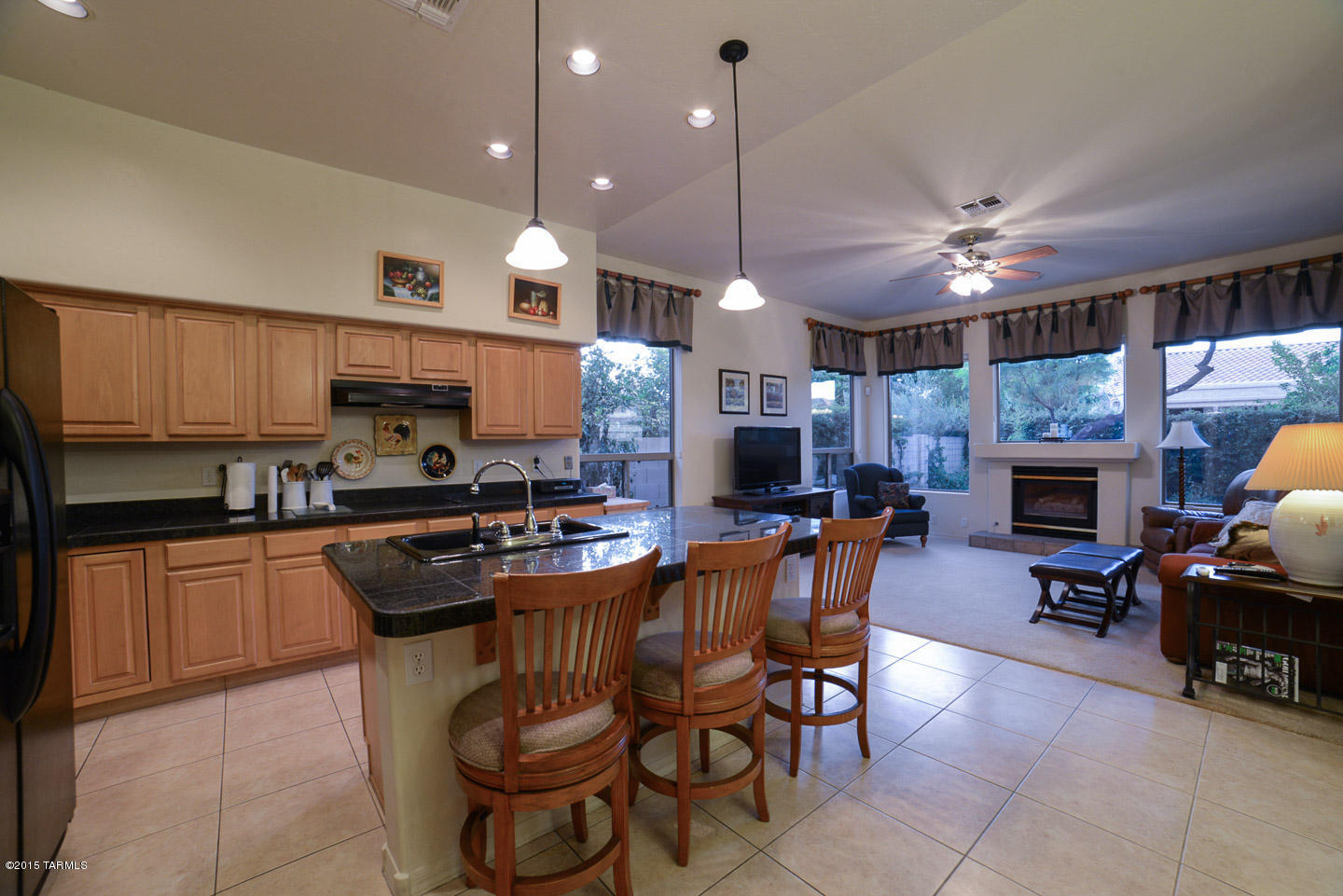 2241 N Catalina Vista Loop