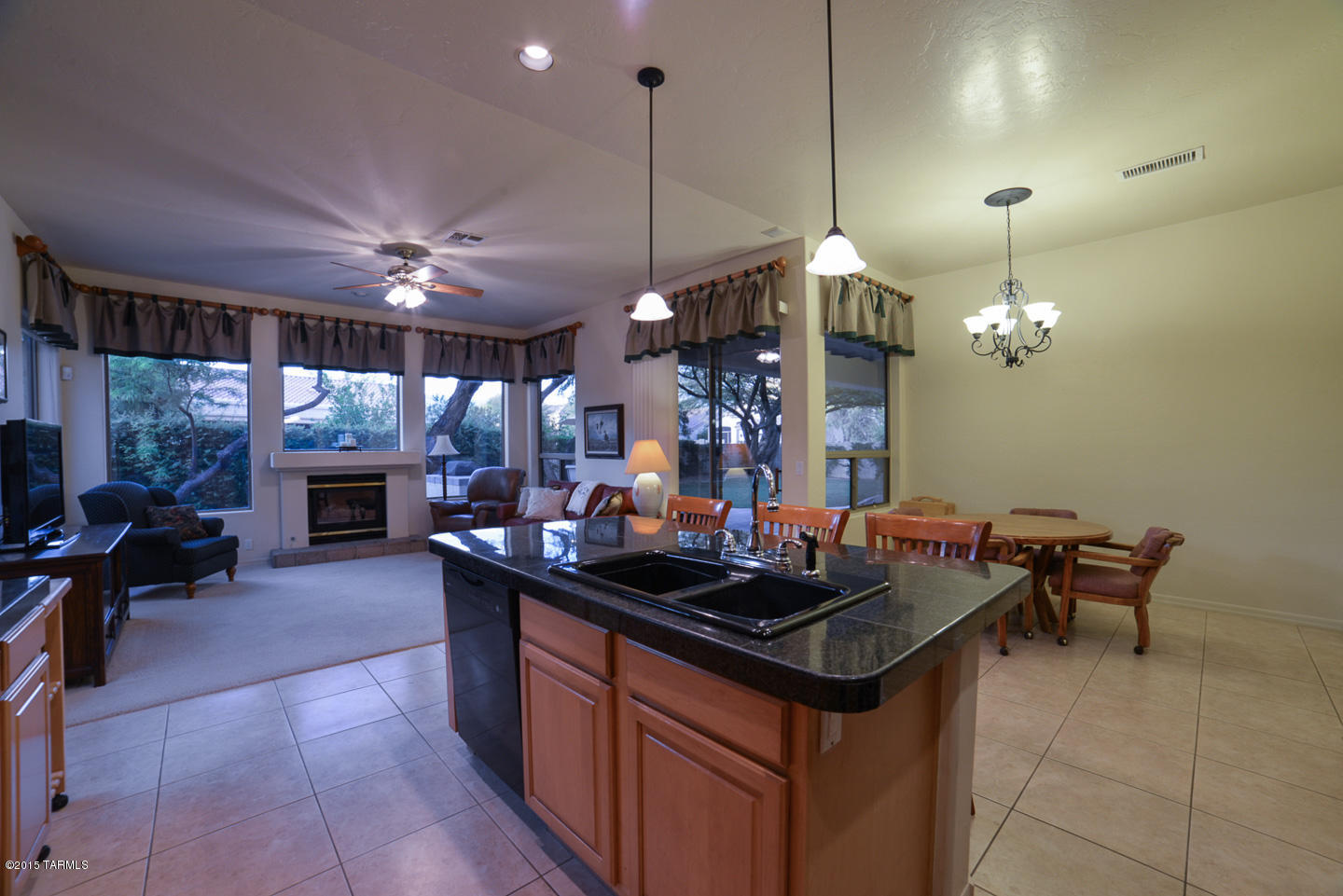 2241 N Catalina Vista Loop
