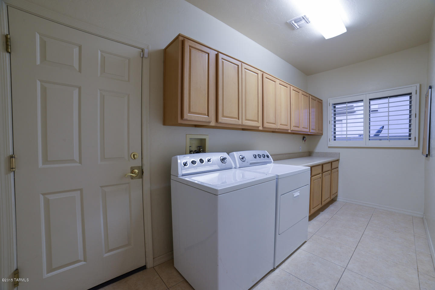 2241 N Catalina Vista Loop