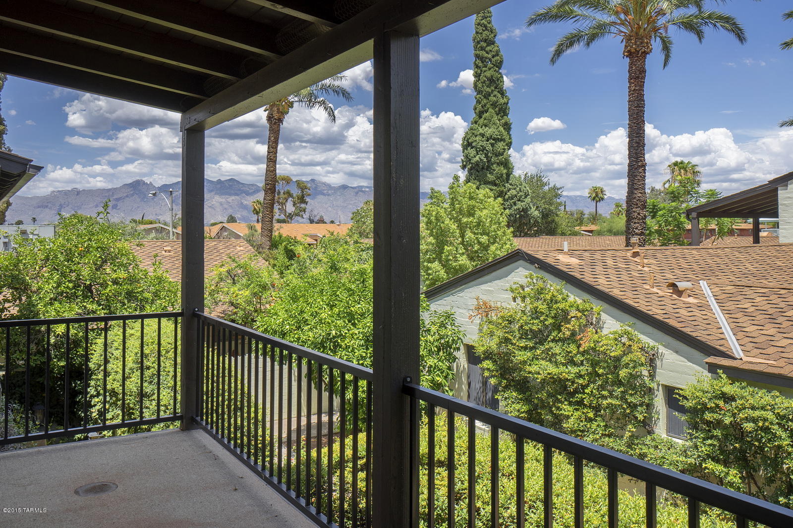 2820 E 6th Street Unit: 226